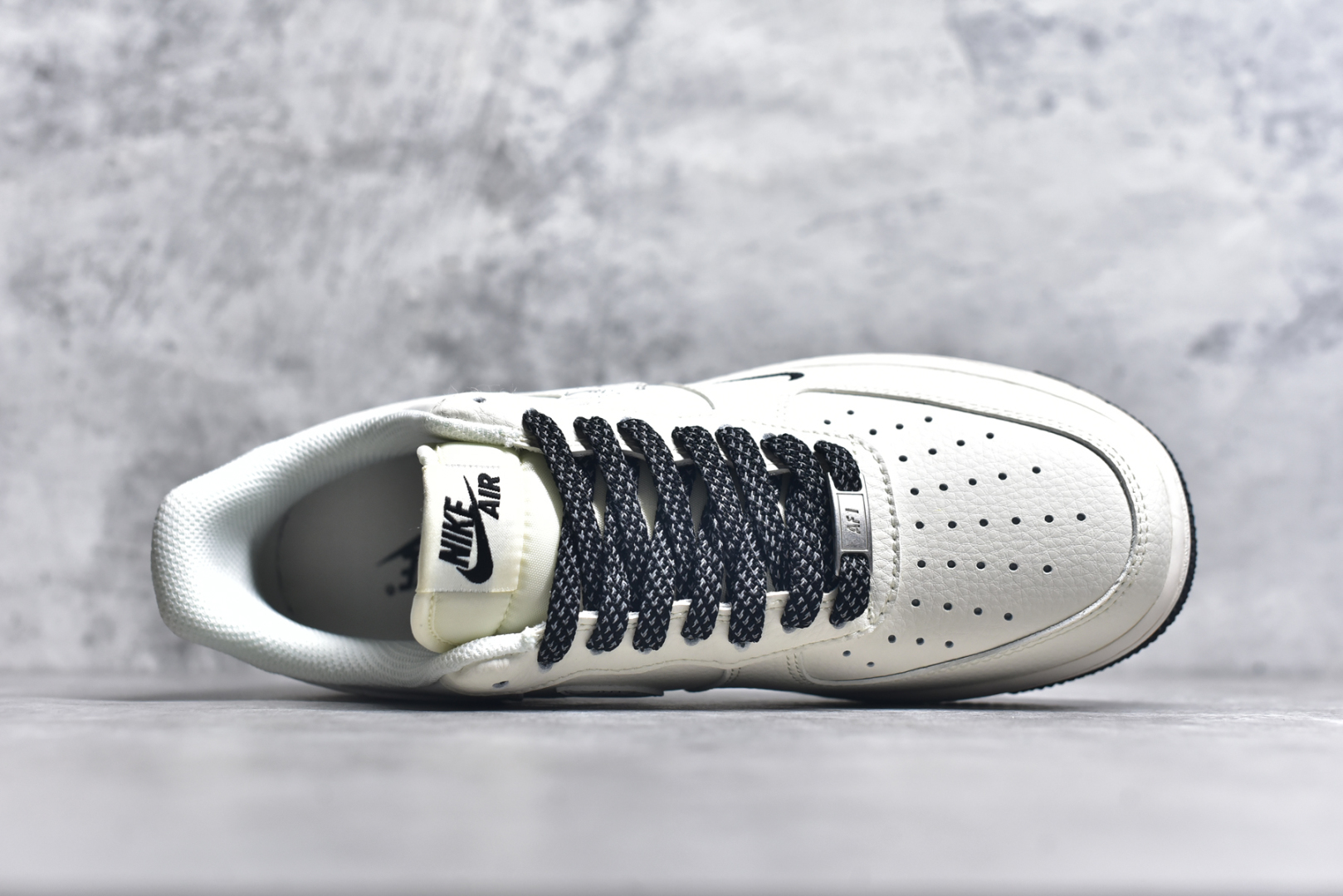 图片[4]-#Nk Air Force 1\’07 Low NIKE联名 米黑多小勾 空军一号低帮休闲板鞋 HH7518-046 #定制皮料 3M反光 原楦原纸板 纯正版型 清洁度完美 内置全掌气垫 尺码：36 36.5 37.5 38 38.5 39 40 40.5 41 42 42.5 43 44 44.5 45 9.D4-选品中心