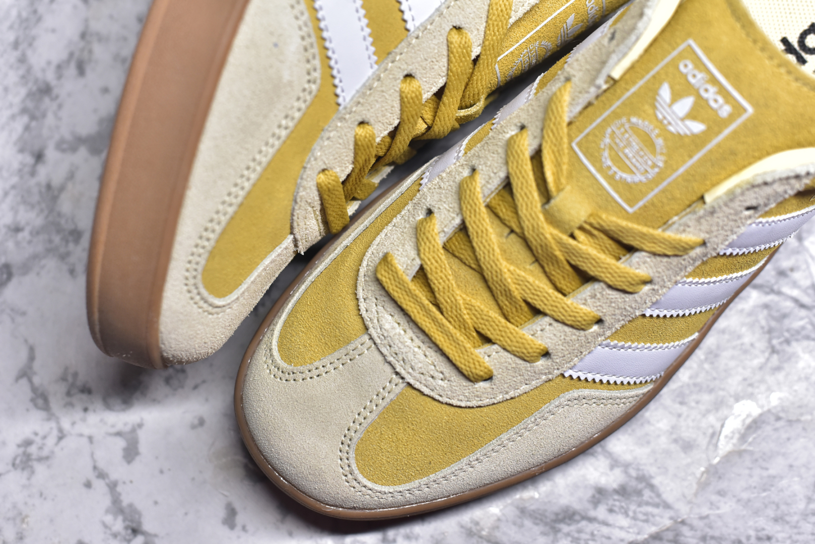 图片[8]-#AD Gazelle Indoor Trainers 羚羊内训系列低帮复古百搭休闲运动德训风板鞋 JI3523 90年代经典的复刻版！自60年代以足球训练鞋面世以来,Gazelle就以其经典设计席卷全球。1991年版本的复刻,再造经典Gazelle。采用皮革打造,搭配浊色细节,让这款经典更加简约。尺码：36 36⅔ 37⅓ 38 38⅔ 39⅓ 40 40⅔ 41⅓ 42 42⅔ 43⅓ 44⅓ 44⅔ 45-选品中心