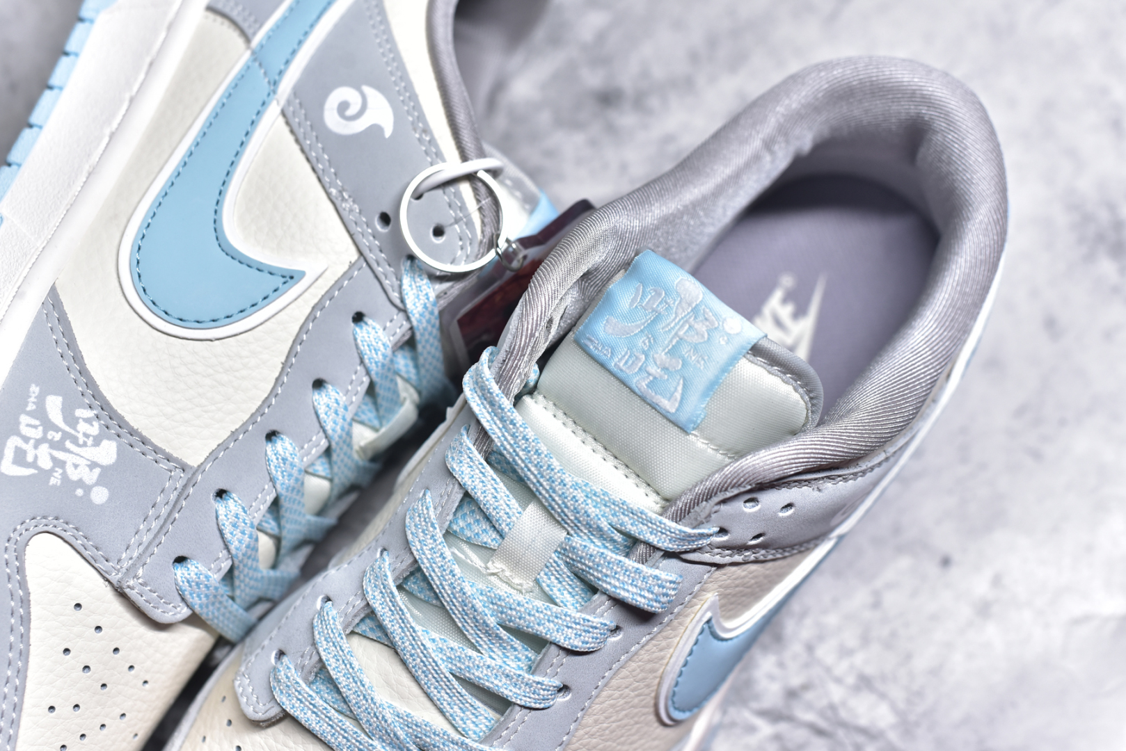 图片[9]-#Nk SB Dunk Low 哪吒系列 灰白蓝勾 周年高端定制 低帮休闲板鞋 LW1818-114 #定制鞋盒 大厂纯原品质出货 超高清洁度 皮料切割干净无任何毛边 细节完美 尺码：36 36.5 37.5 38 36.5 39 40 40.5 41 42 42.5 43 44 44.5 45 9.E5-选品中心