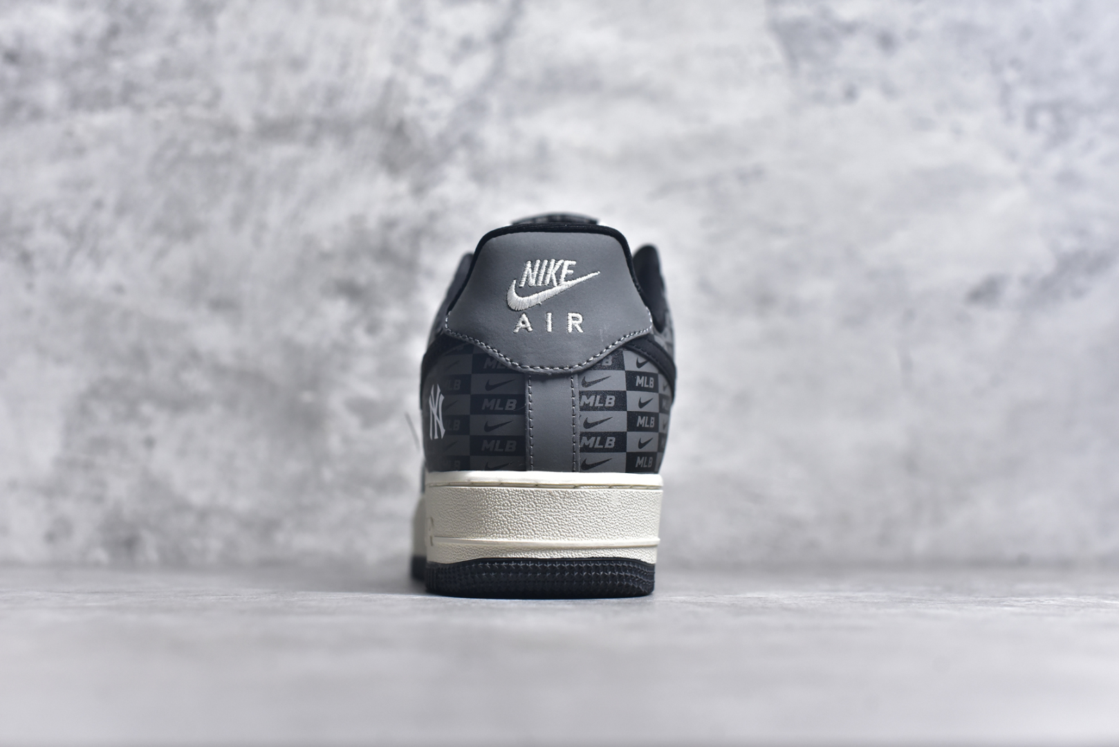 图片[5]-#Nk Air Force 1\’07 Low MLB联名 暗格米灰 空军一号低帮休闲板鞋 DF0188-038 #原楦头原纸板 原装鞋盒 定制五金配件 内置全掌气垫 原厂鞋底 尺码：36 36.5 37.5 38 38.5 39 40 40.5 41 42 42.5 43 44 44.5 45 9.D4-选品中心