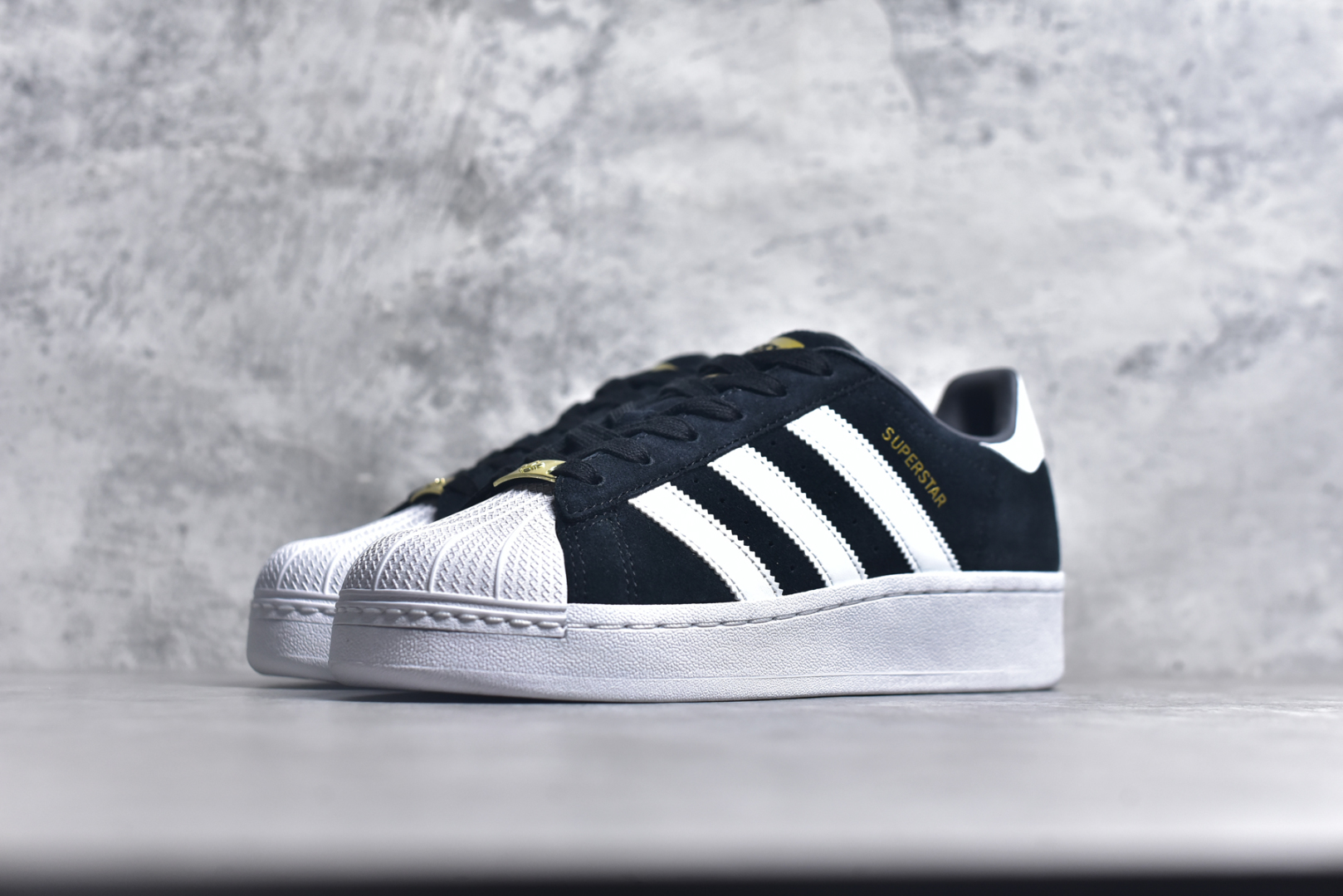图片[2]-#阿迪达斯/三叶草Adidas Originals Superstar XLG 贝壳头系列低帮厚底松糕经典百搭休闲运动板鞋“皮革黑金LOGO”ID4657 尺码：39⅓ 40 40⅔ 41⅓ 42 42⅔ 43⅓ 44 45-选品中心
