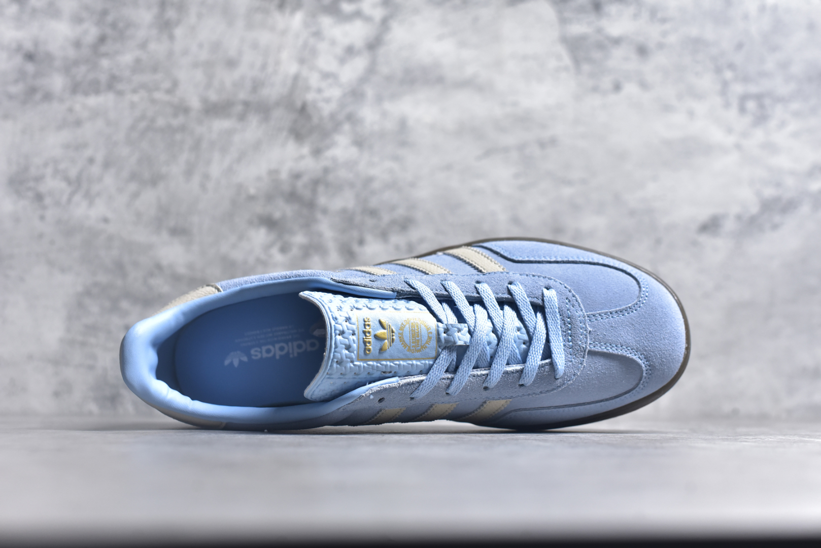 图片[4]-#AD Gazelle Indoor Trainers 羚羊内训系列低帮复古百搭休闲运动德训风板鞋 JI2717 90年代经典的复刻版！自60年代以足球训练鞋面世以来,Gazelle就以其经典设计席卷全球。1991年版本的复刻,再造经典Gazelle。采用皮革打造,搭配浊色细节,让这款经典更加简约。尺码：36 36⅔ 37⅓ 38 38⅔ 39⅓ 40 40⅔ 41⅓ 42 42⅔ 43⅓ 44⅓ 44⅔ 45-选品中心