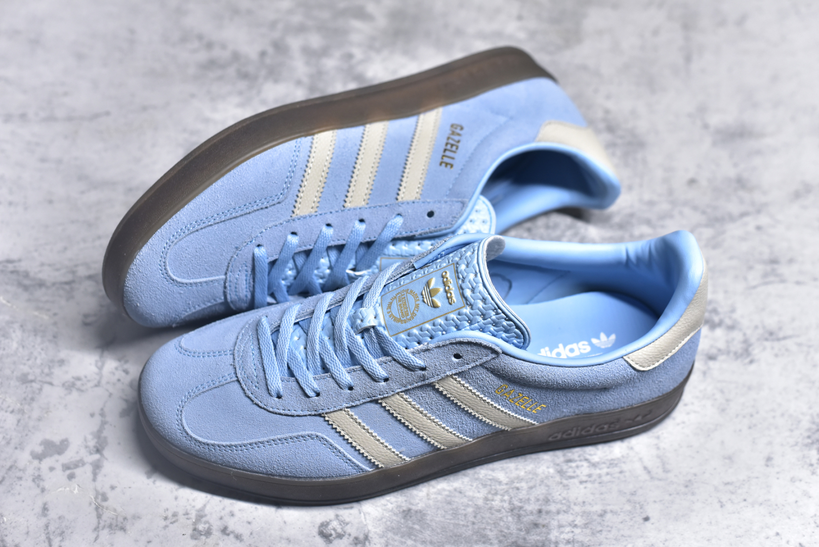 图片[7]-#AD Gazelle Indoor Trainers 羚羊内训系列低帮复古百搭休闲运动德训风板鞋 JI2717 90年代经典的复刻版！自60年代以足球训练鞋面世以来,Gazelle就以其经典设计席卷全球。1991年版本的复刻,再造经典Gazelle。采用皮革打造,搭配浊色细节,让这款经典更加简约。尺码：36 36⅔ 37⅓ 38 38⅔ 39⅓ 40 40⅔ 41⅓ 42 42⅔ 43⅓ 44⅓ 44⅔ 45-选品中心