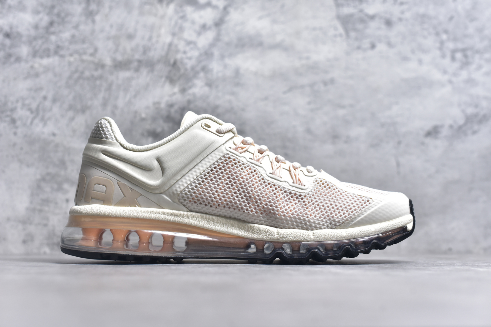 图片[3]-#NK Air Max 2013 经典舒适时尚耐磨透气低帮气垫跑步鞋 携时尚设计闪亮回归 出众有型 采用网眼布细节和运动风无缝覆面 助你保持清爽感受 塑就焕新造型 经典 Flywire 设计搭配经典全掌型 Max Air 缓震配置 缔造出众舒适感和支撑效果实拍调校N版已经零色差零失真 百分百还原实物色彩所见即所得 不存在货不对板色差等低级问题 选购参考实物拍摄 不混卖不参货 只用心做好货严格选品 承诺混一赔十 尺码：35.5 36 36.5 37.5 38 38.5 39 40 40.5 41 42 42.5 43 44 44.5 45 46 46.5-选品中心