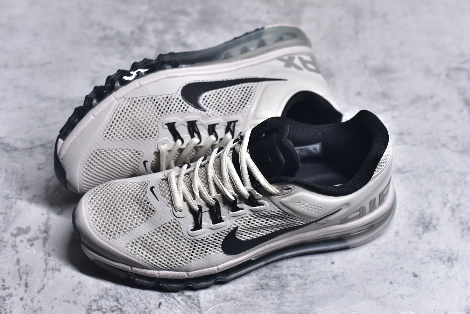 图片[7]-#NK Air Max 2013 经典舒适时尚耐磨透气低帮气垫跑步鞋 携时尚设计闪亮回归 出众有型 采用网眼布细节和运动风无缝覆面 助你保持清爽感受 塑就焕新造型 经典 Flywire 设计搭配经典全掌型 Max Air 缓震配置 缔造出众舒适感和支撑效果实拍调校N版已经零色差零失真 百分百还原实物色彩所见即所得 不存在货不对板色差等低级问题 选购参考实物拍摄 不混卖不参货 只用心做好货严格选品 承诺混一赔十 尺码：35.5 36 36.5 37.5 38 38.5 39 40 40.5 41 42 42.5 43 44 44.5 45 46 46.5-选品中心