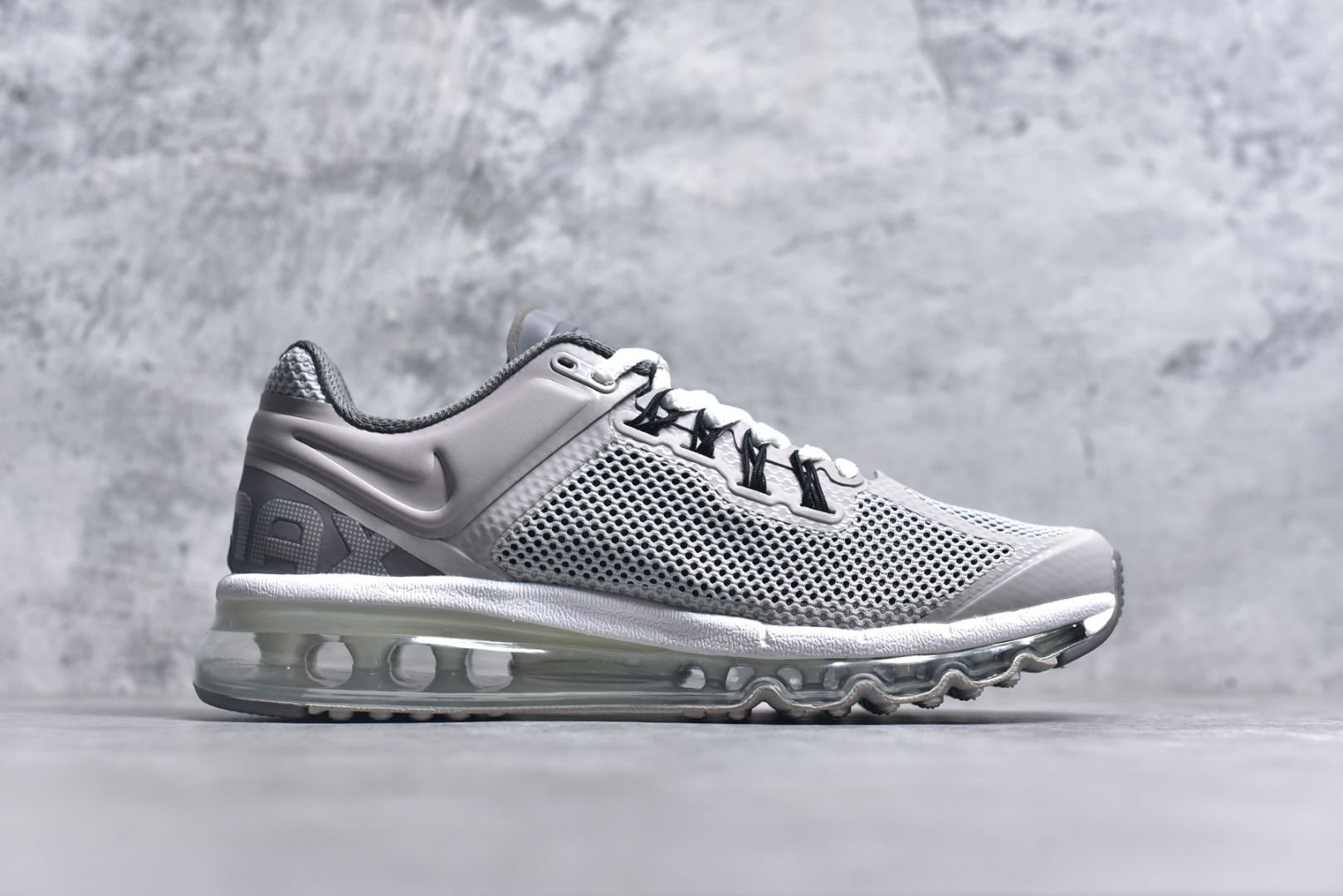 图片[3]-#NK Air Max 2013 经典舒适时尚耐磨透气低帮气垫跑步鞋 携时尚设计闪亮回归 出众有型 采用网眼布细节和运动风无缝覆面 助你保持清爽感受 塑就焕新造型 经典 Flywire 设计搭配经典全掌型 Max Air 缓震配置 缔造出众舒适感和支撑效果实拍调校N版已经零色差零失真 百分百还原实物色彩所见即所得 不存在货不对板色差等低级问题 选购参考实物拍摄 不混卖不参货 只用心做好货严格选品 承诺混一赔十 尺码：35.5 36 36.5 37.5 38 38.5 39 40 40.5 41 42 42.5 43 44 44.5 45 46 46.5-选品中心