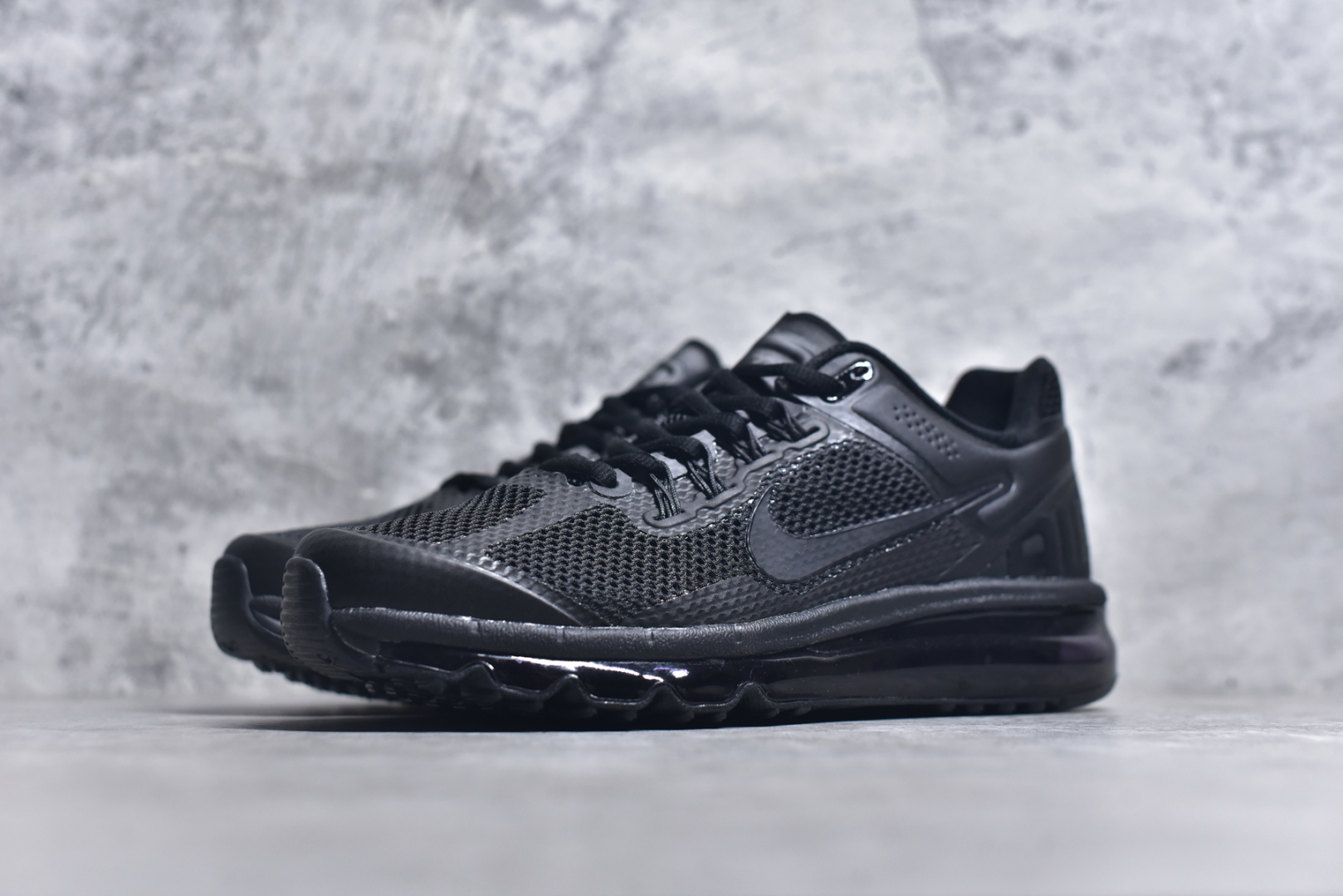 图片[2]-#NK Air Max 2013 经典舒适时尚耐磨透气低帮气垫跑步鞋 携时尚设计闪亮回归 出众有型 采用网眼布细节和运动风无缝覆面 助你保持清爽感受 塑就焕新造型 经典 Flywire 设计搭配经典全掌型 Max Air 缓震配置 缔造出众舒适感和支撑效果实拍调校N版已经零色差零失真 百分百还原实物色彩所见即所得 不存在货不对板色差等低级问题 选购参考实物拍摄 不混卖不参货 只用心做好货严格选品 承诺混一赔十 尺码：35.5 36 36.5 37.5 38 38.5 39 40 40.5 41 42 42.5 43 44 44.5 45 46 46.5-选品中心