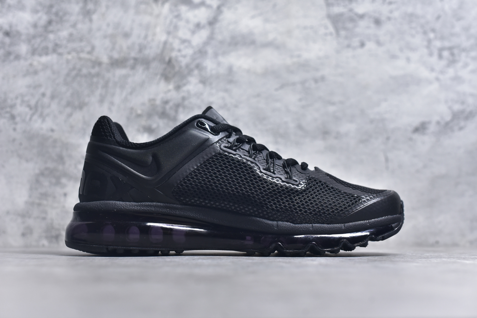 图片[3]-#NK Air Max 2013 经典舒适时尚耐磨透气低帮气垫跑步鞋 携时尚设计闪亮回归 出众有型 采用网眼布细节和运动风无缝覆面 助你保持清爽感受 塑就焕新造型 经典 Flywire 设计搭配经典全掌型 Max Air 缓震配置 缔造出众舒适感和支撑效果实拍调校N版已经零色差零失真 百分百还原实物色彩所见即所得 不存在货不对板色差等低级问题 选购参考实物拍摄 不混卖不参货 只用心做好货严格选品 承诺混一赔十 尺码：35.5 36 36.5 37.5 38 38.5 39 40 40.5 41 42 42.5 43 44 44.5 45 46 46.5-选品中心