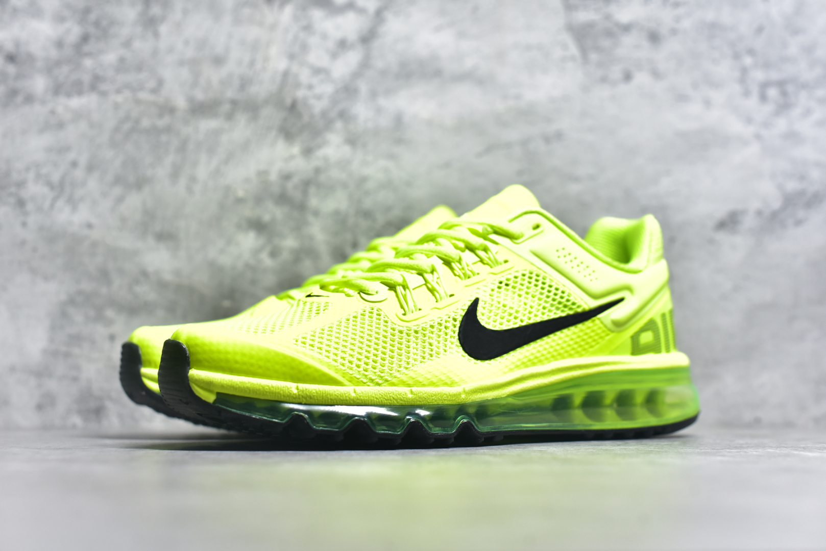 图片[2]-#NK Air Max 2013 经典舒适时尚耐磨透气低帮气垫跑步鞋 携时尚设计闪亮回归 出众有型 采用网眼布细节和运动风无缝覆面 助你保持清爽感受 塑就焕新造型 经典 Flywire 设计搭配经典全掌型 Max Air 缓震配置 缔造出众舒适感和支撑效果实拍调校N版已经零色差零失真 百分百还原实物色彩所见即所得 不存在货不对板色差等低级问题 选购参考实物拍摄 不混卖不参货 只用心做好货严格选品 承诺混一赔十 尺码：35.5 36 36.5 37.5 38 38.5 39 40 40.5 41 42 42.5 43 44 44.5 45 46 46.5-选品中心