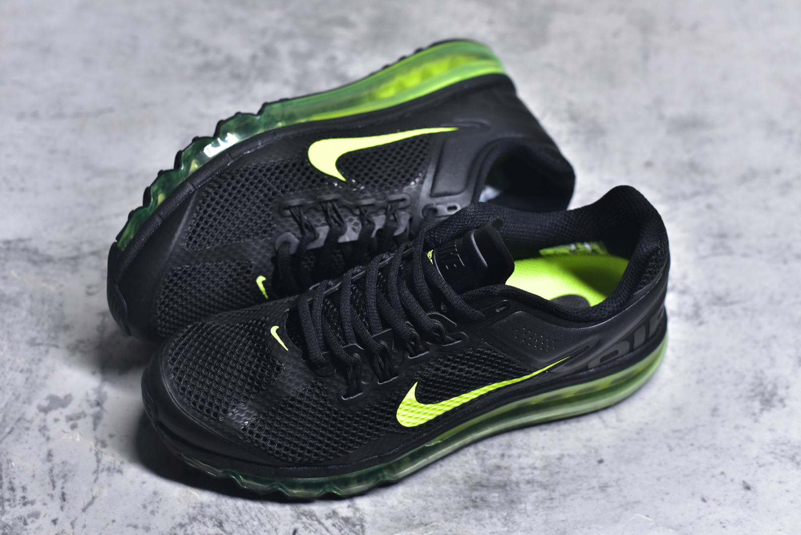 图片[7]-#NK Air Max 2013 经典舒适时尚耐磨透气低帮气垫跑步鞋 携时尚设计闪亮回归 出众有型 采用网眼布细节和运动风无缝覆面 助你保持清爽感受 塑就焕新造型 经典 Flywire 设计搭配经典全掌型 Max Air 缓震配置 缔造出众舒适感和支撑效果实拍调校N版已经零色差零失真 百分百还原实物色彩所见即所得 不存在货不对板色差等低级问题 选购参考实物拍摄 不混卖不参货 只用心做好货严格选品 承诺混一赔十 尺码：35.5 36 36.5 37.5 38 38.5 39 40 40.5 41 42 42.5 43 44 44.5 45 46 46.5-选品中心