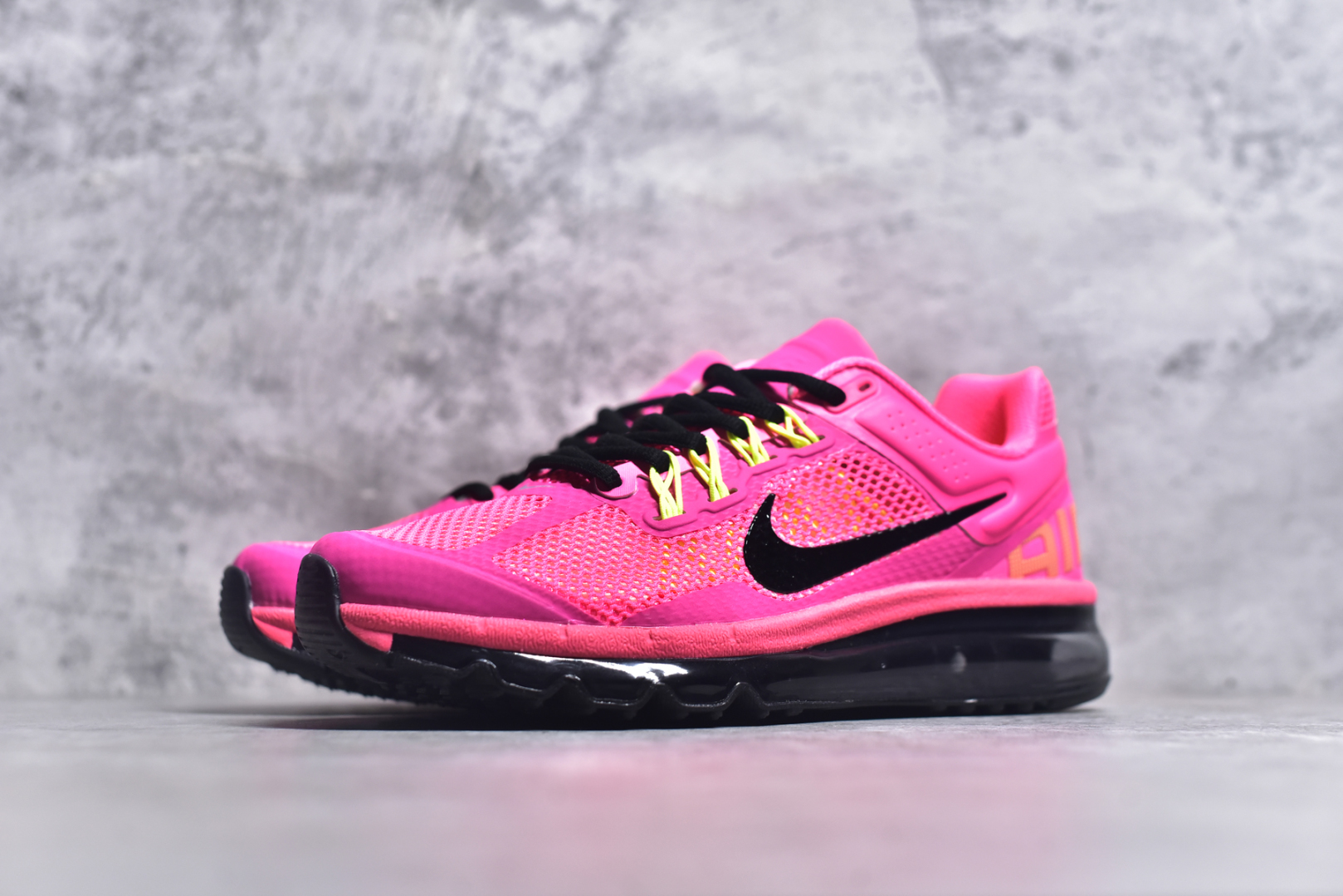 图片[2]-#NK Air Max 2013 经典舒适时尚耐磨透气低帮气垫跑步鞋 携时尚设计闪亮回归 出众有型 采用网眼布细节和运动风无缝覆面 助你保持清爽感受 塑就焕新造型 经典 Flywire 设计搭配经典全掌型 Max Air 缓震配置 缔造出众舒适感和支撑效果实拍调校N版已经零色差零失真 百分百还原实物色彩所见即所得 不存在货不对板色差等低级问题 选购参考实物拍摄 不混卖不参货 只用心做好货严格选品 承诺混一赔十 尺码：35.5 36 36.5 37.5 38 38.5 39 40 40.5 41 42 42.5 43 44 44.5 45 46 46.5-选品中心