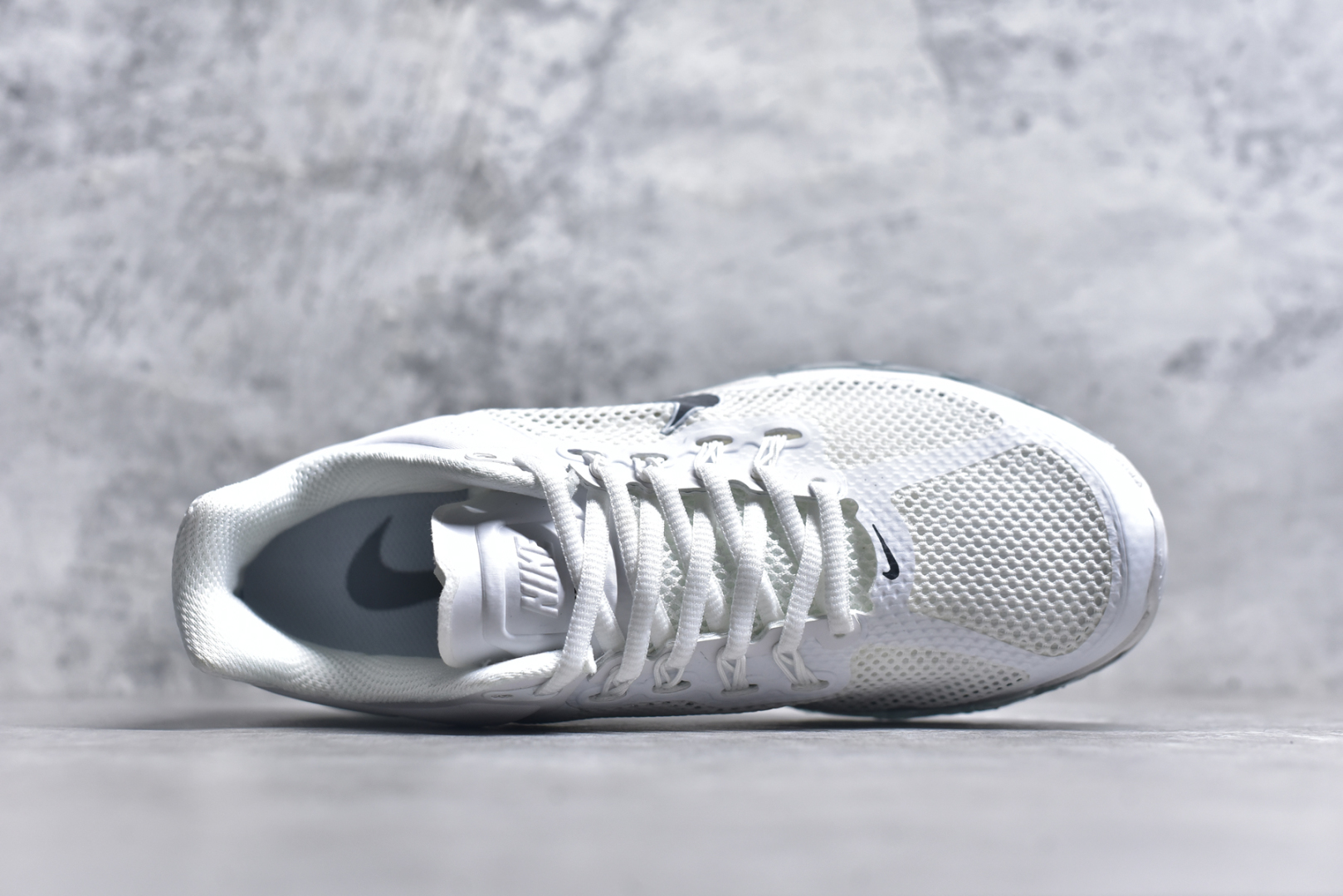 图片[4]-#NK Air Max 2013 经典舒适时尚耐磨透气低帮气垫跑步鞋 携时尚设计闪亮回归 出众有型 采用网眼布细节和运动风无缝覆面 助你保持清爽感受 塑就焕新造型 经典 Flywire 设计搭配经典全掌型 Max Air 缓震配置 缔造出众舒适感和支撑效果实拍调校N版已经零色差零失真 百分百还原实物色彩所见即所得 不存在货不对板色差等低级问题 选购参考实物拍摄 不混卖不参货 只用心做好货严格选品 承诺混一赔十 尺码：35.5 36 36.5 37.5 38 38.5 39 40 40.5 41 42 42.5 43 44 44.5 45 46 46.5-选品中心