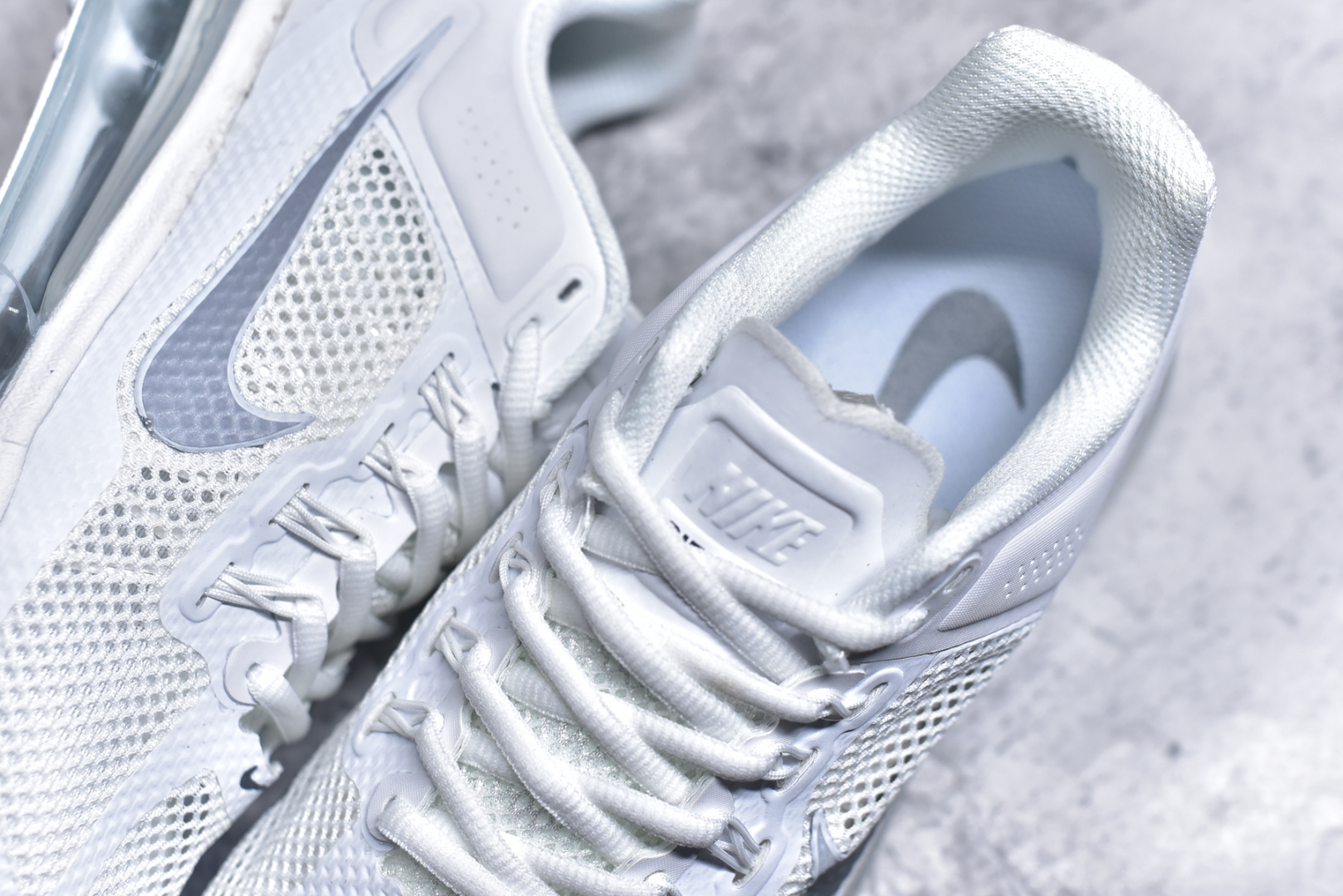 图片[9]-#NK Air Max 2013 经典舒适时尚耐磨透气低帮气垫跑步鞋 携时尚设计闪亮回归 出众有型 采用网眼布细节和运动风无缝覆面 助你保持清爽感受 塑就焕新造型 经典 Flywire 设计搭配经典全掌型 Max Air 缓震配置 缔造出众舒适感和支撑效果实拍调校N版已经零色差零失真 百分百还原实物色彩所见即所得 不存在货不对板色差等低级问题 选购参考实物拍摄 不混卖不参货 只用心做好货严格选品 承诺混一赔十 尺码：35.5 36 36.5 37.5 38 38.5 39 40 40.5 41 42 42.5 43 44 44.5 45 46 46.5-选品中心