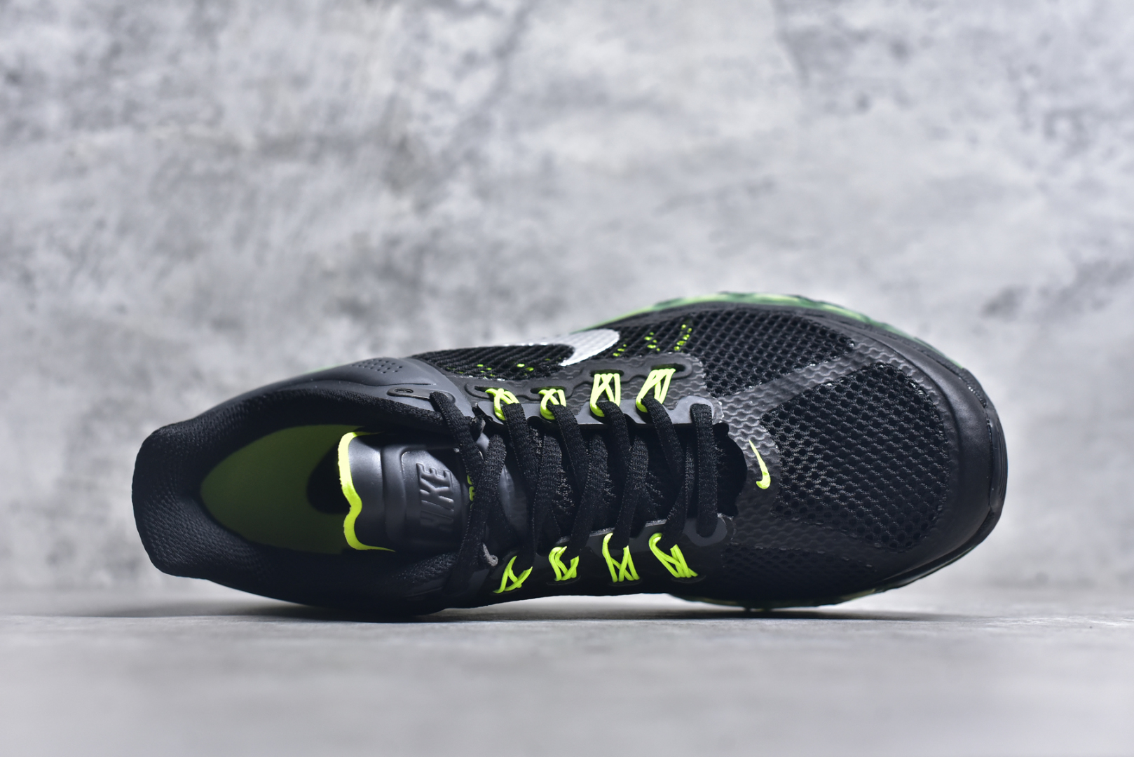 图片[4]-#NK Air Max 2013 经典舒适时尚耐磨透气低帮气垫跑步鞋 携时尚设计闪亮回归 出众有型 采用网眼布细节和运动风无缝覆面 助你保持清爽感受 塑就焕新造型 经典 Flywire 设计搭配经典全掌型 Max Air 缓震配置 缔造出众舒适感和支撑效果实拍调校N版已经零色差零失真 百分百还原实物色彩所见即所得 不存在货不对板色差等低级问题 选购参考实物拍摄 不混卖不参货 只用心做好货严格选品 承诺混一赔十 尺码：35.5 36 36.5 37.5 38 38.5 39 40 40.5 41 42 42.5 43 44 44.5 45 46 46.5-选品中心