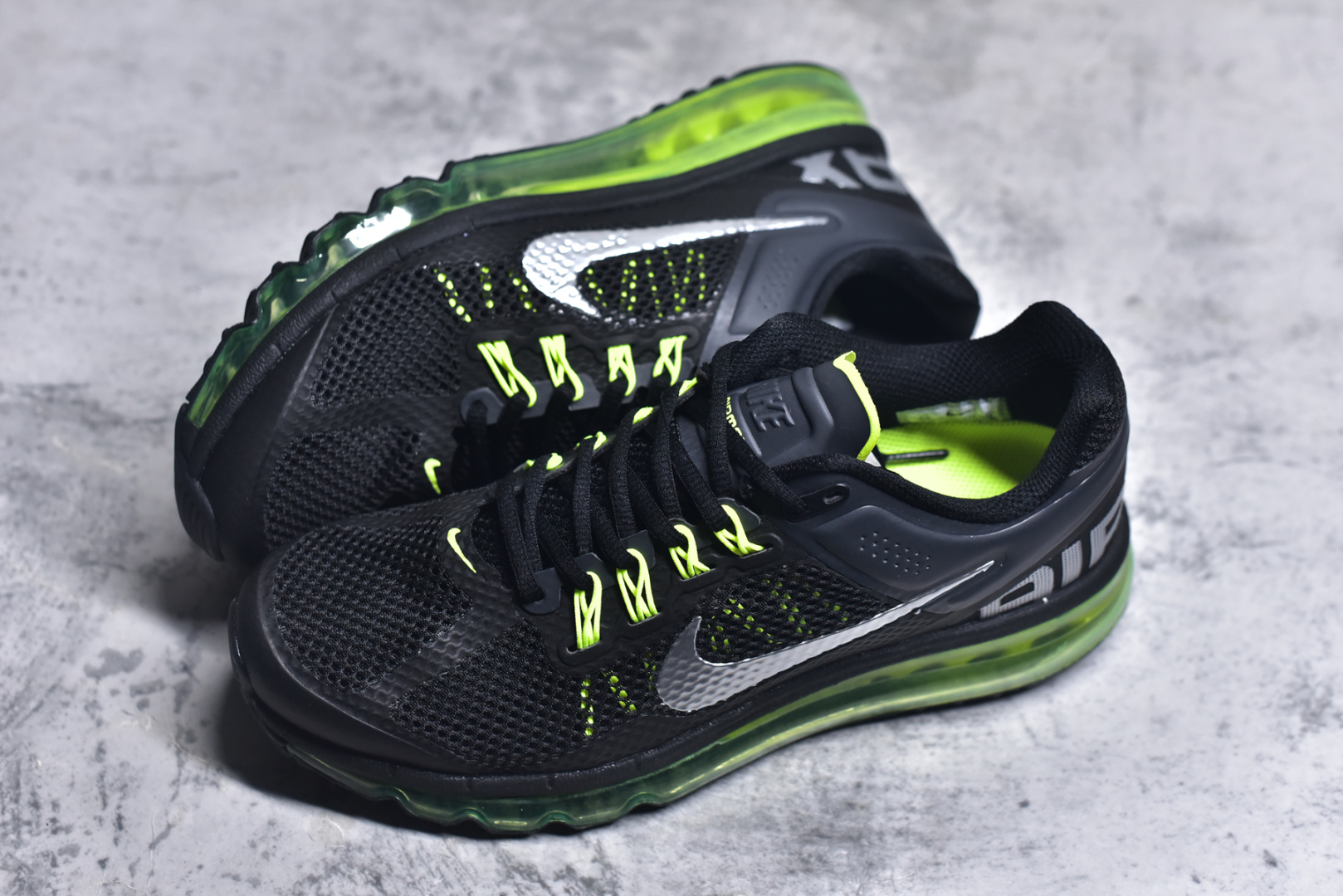 图片[7]-#NK Air Max 2013 经典舒适时尚耐磨透气低帮气垫跑步鞋 携时尚设计闪亮回归 出众有型 采用网眼布细节和运动风无缝覆面 助你保持清爽感受 塑就焕新造型 经典 Flywire 设计搭配经典全掌型 Max Air 缓震配置 缔造出众舒适感和支撑效果实拍调校N版已经零色差零失真 百分百还原实物色彩所见即所得 不存在货不对板色差等低级问题 选购参考实物拍摄 不混卖不参货 只用心做好货严格选品 承诺混一赔十 尺码：35.5 36 36.5 37.5 38 38.5 39 40 40.5 41 42 42.5 43 44 44.5 45 46 46.5-选品中心