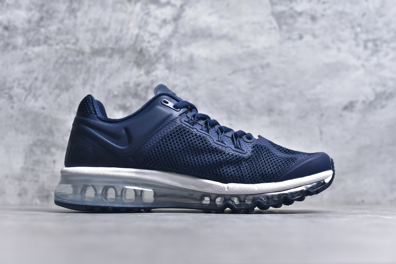 图片[3]-#NK Air Max 2013 经典舒适时尚耐磨透气低帮气垫跑步鞋 携时尚设计闪亮回归 出众有型 采用网眼布细节和运动风无缝覆面 助你保持清爽感受 塑就焕新造型 经典 Flywire 设计搭配经典全掌型 Max Air 缓震配置 缔造出众舒适感和支撑效果实拍调校N版已经零色差零失真 百分百还原实物色彩所见即所得 不存在货不对板色差等低级问题 选购参考实物拍摄 不混卖不参货 只用心做好货严格选品 承诺混一赔十 尺码：35.5 36 36.5 37.5 38 38.5 39 40 40.5 41 42 42.5 43 44 44.5 45 46 46.5-选品中心