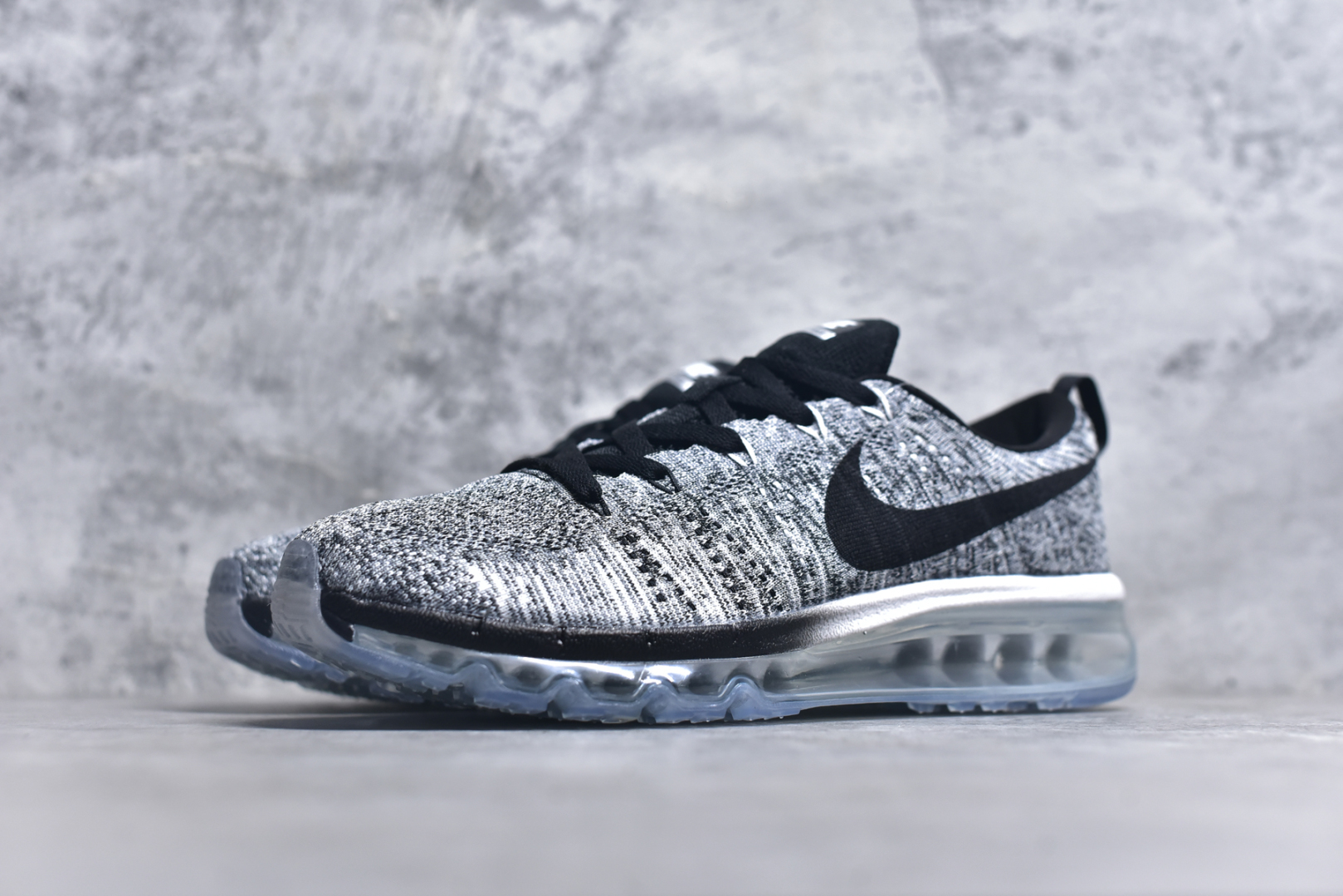 图片[2]-#NK Air Max 2013 经典舒适时尚耐磨透气低帮气垫跑步鞋 携时尚设计闪亮回归 出众有型 采用网眼布细节和运动风无缝覆面 助你保持清爽感受 塑就焕新造型 经典 Flywire 设计搭配经典全掌型 Max Air 缓震配置 缔造出众舒适感和支撑效果实拍调校N版已经零色差零失真 百分百还原实物色彩所见即所得 不存在货不对板色差等低级问题 选购参考实物拍摄 不混卖不参货 只用心做好货严格选品 承诺混一赔十 尺码：35.5 36 36.5 37.5 38 38.5 39 40 40.5 41 42 42.5 43 44 44.5 45 46 46.5-选品中心