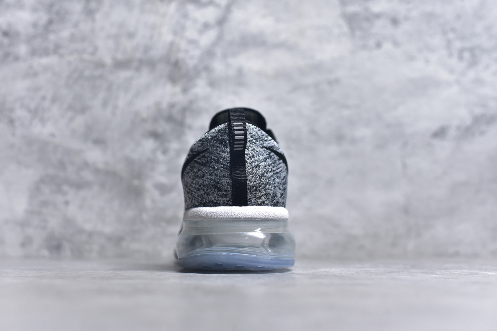 图片[5]-#NK Air Max 2013 经典舒适时尚耐磨透气低帮气垫跑步鞋 携时尚设计闪亮回归 出众有型 采用网眼布细节和运动风无缝覆面 助你保持清爽感受 塑就焕新造型 经典 Flywire 设计搭配经典全掌型 Max Air 缓震配置 缔造出众舒适感和支撑效果实拍调校N版已经零色差零失真 百分百还原实物色彩所见即所得 不存在货不对板色差等低级问题 选购参考实物拍摄 不混卖不参货 只用心做好货严格选品 承诺混一赔十 尺码：35.5 36 36.5 37.5 38 38.5 39 40 40.5 41 42 42.5 43 44 44.5 45 46 46.5-选品中心
