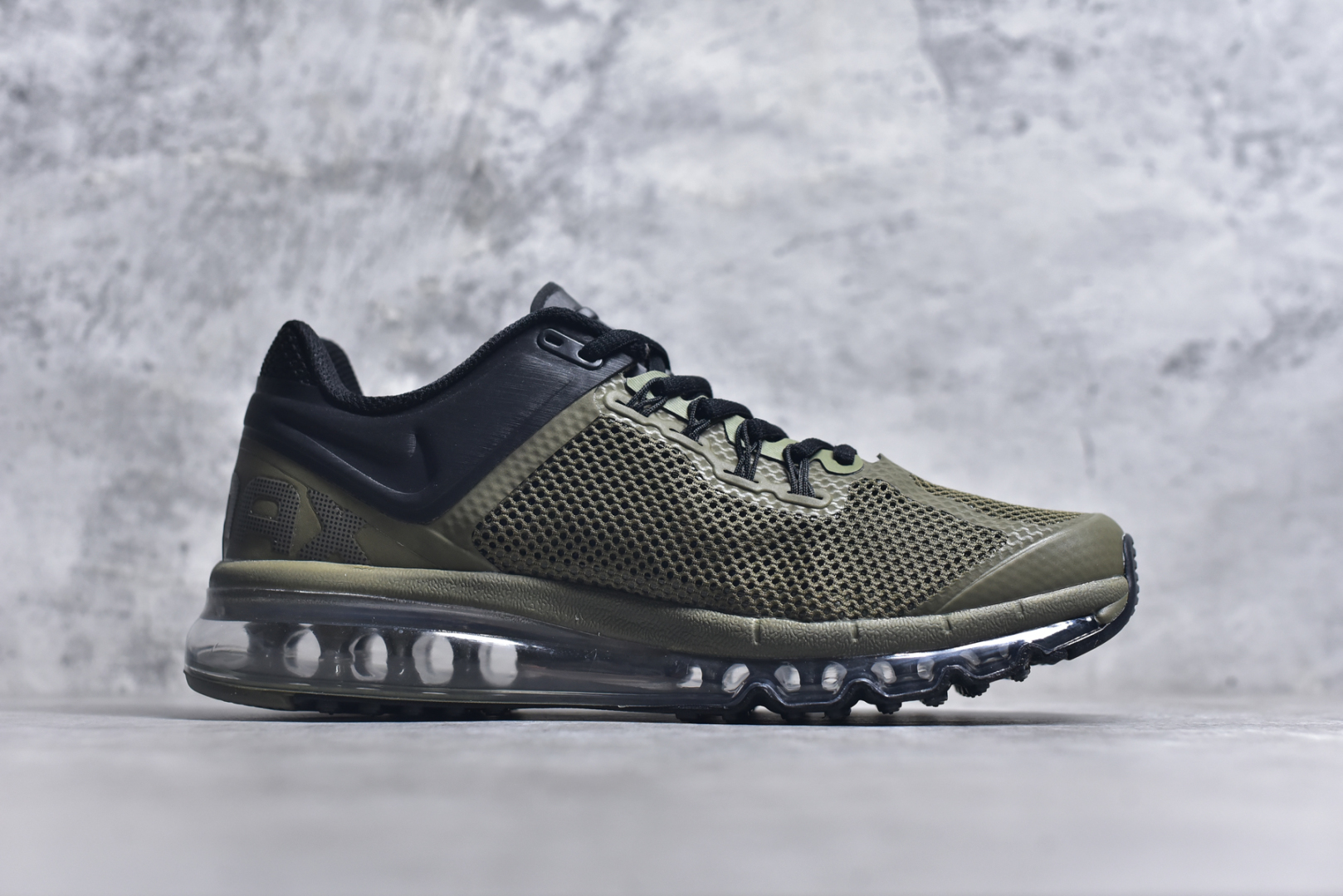 图片[3]-#NK Air Max 2013 经典舒适时尚耐磨透气低帮气垫跑步鞋 携时尚设计闪亮回归 出众有型 采用网眼布细节和运动风无缝覆面 助你保持清爽感受 塑就焕新造型 经典 Flywire 设计搭配经典全掌型 Max Air 缓震配置 缔造出众舒适感和支撑效果实拍调校N版已经零色差零失真 百分百还原实物色彩所见即所得 不存在货不对板色差等低级问题 选购参考实物拍摄 不混卖不参货 只用心做好货严格选品 承诺混一赔十 尺码：35.5 36 36.5 37.5 38 38.5 39 40 40.5 41 42 42.5 43 44 44.5 45 46 46.5-选品中心