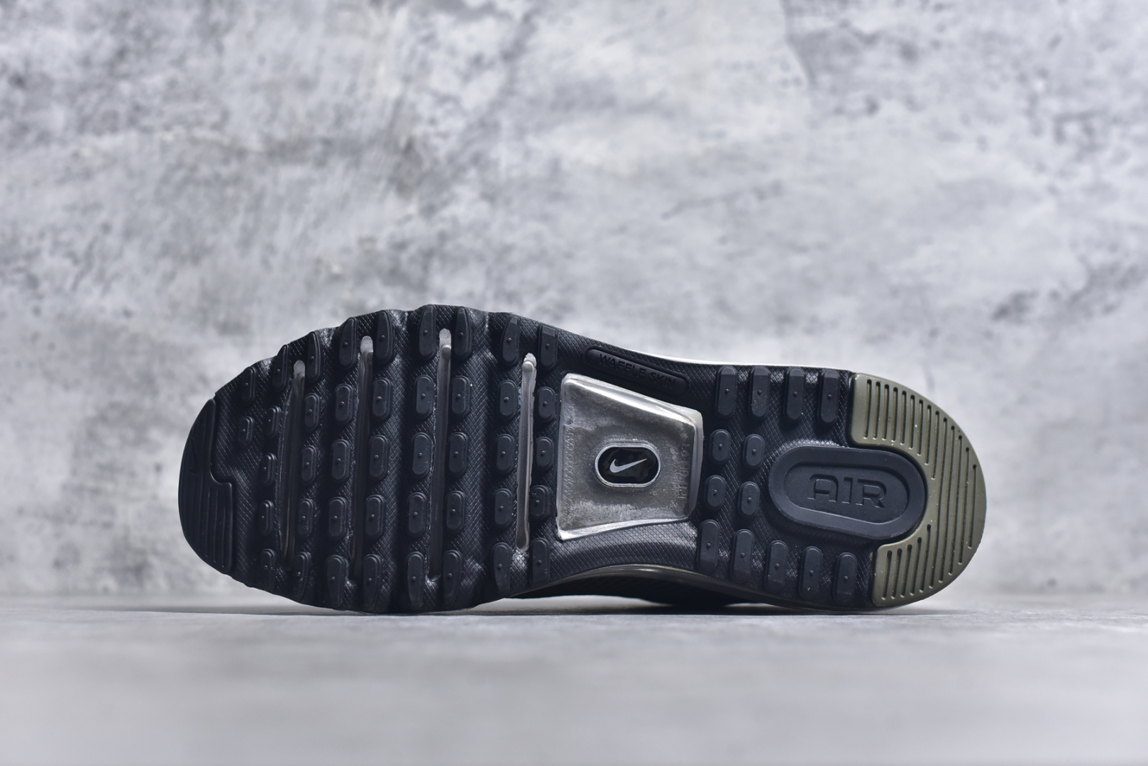 图片[6]-#NK Air Max 2013 经典舒适时尚耐磨透气低帮气垫跑步鞋 携时尚设计闪亮回归 出众有型 采用网眼布细节和运动风无缝覆面 助你保持清爽感受 塑就焕新造型 经典 Flywire 设计搭配经典全掌型 Max Air 缓震配置 缔造出众舒适感和支撑效果实拍调校N版已经零色差零失真 百分百还原实物色彩所见即所得 不存在货不对板色差等低级问题 选购参考实物拍摄 不混卖不参货 只用心做好货严格选品 承诺混一赔十 尺码：35.5 36 36.5 37.5 38 38.5 39 40 40.5 41 42 42.5 43 44 44.5 45 46 46.5-选品中心