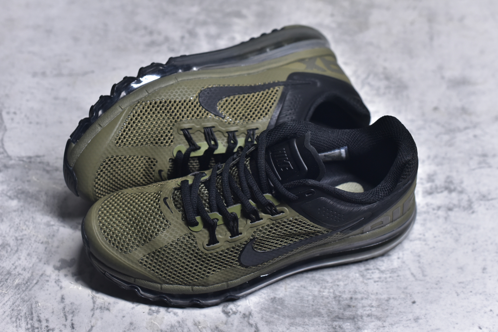 图片[7]-#NK Air Max 2013 经典舒适时尚耐磨透气低帮气垫跑步鞋 携时尚设计闪亮回归 出众有型 采用网眼布细节和运动风无缝覆面 助你保持清爽感受 塑就焕新造型 经典 Flywire 设计搭配经典全掌型 Max Air 缓震配置 缔造出众舒适感和支撑效果实拍调校N版已经零色差零失真 百分百还原实物色彩所见即所得 不存在货不对板色差等低级问题 选购参考实物拍摄 不混卖不参货 只用心做好货严格选品 承诺混一赔十 尺码：35.5 36 36.5 37.5 38 38.5 39 40 40.5 41 42 42.5 43 44 44.5 45 46 46.5-选品中心
