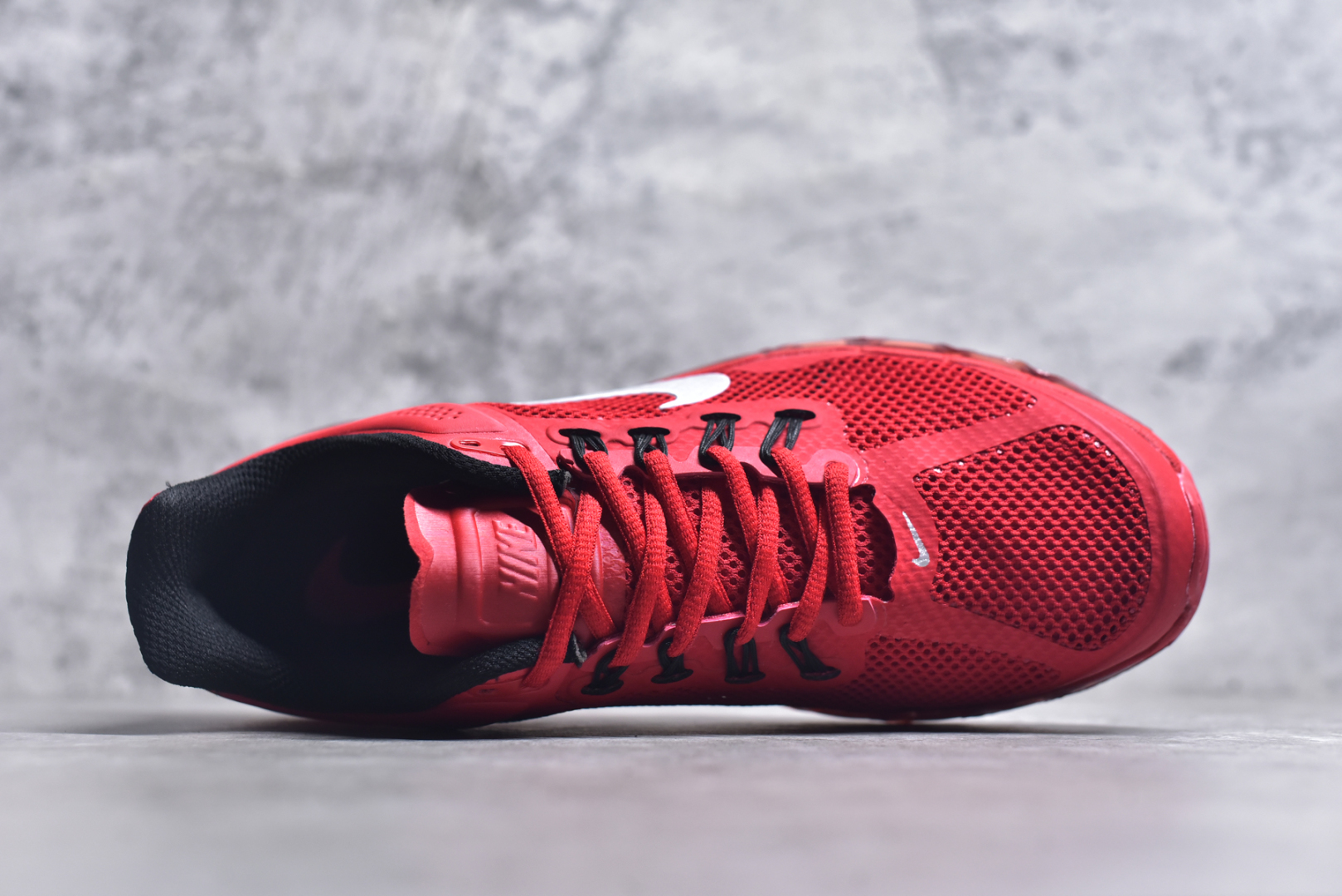 图片[4]-#NK Air Max 2013 经典舒适时尚耐磨透气低帮气垫跑步鞋 携时尚设计闪亮回归 出众有型 采用网眼布细节和运动风无缝覆面 助你保持清爽感受 塑就焕新造型 经典 Flywire 设计搭配经典全掌型 Max Air 缓震配置 缔造出众舒适感和支撑效果实拍调校N版已经零色差零失真 百分百还原实物色彩所见即所得 不存在货不对板色差等低级问题 选购参考实物拍摄 不混卖不参货 只用心做好货严格选品 承诺混一赔十 尺码：35.5 36 36.5 37.5 38 38.5 39 40 40.5 41 42 42.5 43 44 44.5 45 46 46.5-选品中心