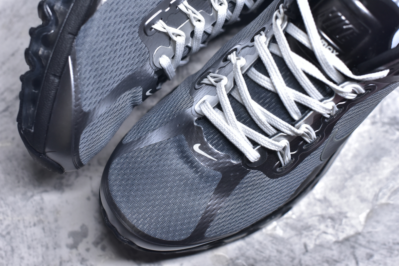 图片[8]-#NK Air Max 2013 经典舒适时尚耐磨透气低帮气垫跑步鞋 携时尚设计闪亮回归 出众有型 采用网眼布细节和运动风无缝覆面 助你保持清爽感受 塑就焕新造型 经典 Flywire 设计搭配经典全掌型 Max Air 缓震配置 缔造出众舒适感和支撑效果实拍调校N版已经零色差零失真 百分百还原实物色彩所见即所得 不存在货不对板色差等低级问题 选购参考实物拍摄 不混卖不参货 只用心做好货严格选品 承诺混一赔十 尺码：35.5 36 36.5 37.5 38 38.5 39 40 40.5 41 42 42.5 43 44 44.5 45 46 46.5-选品中心