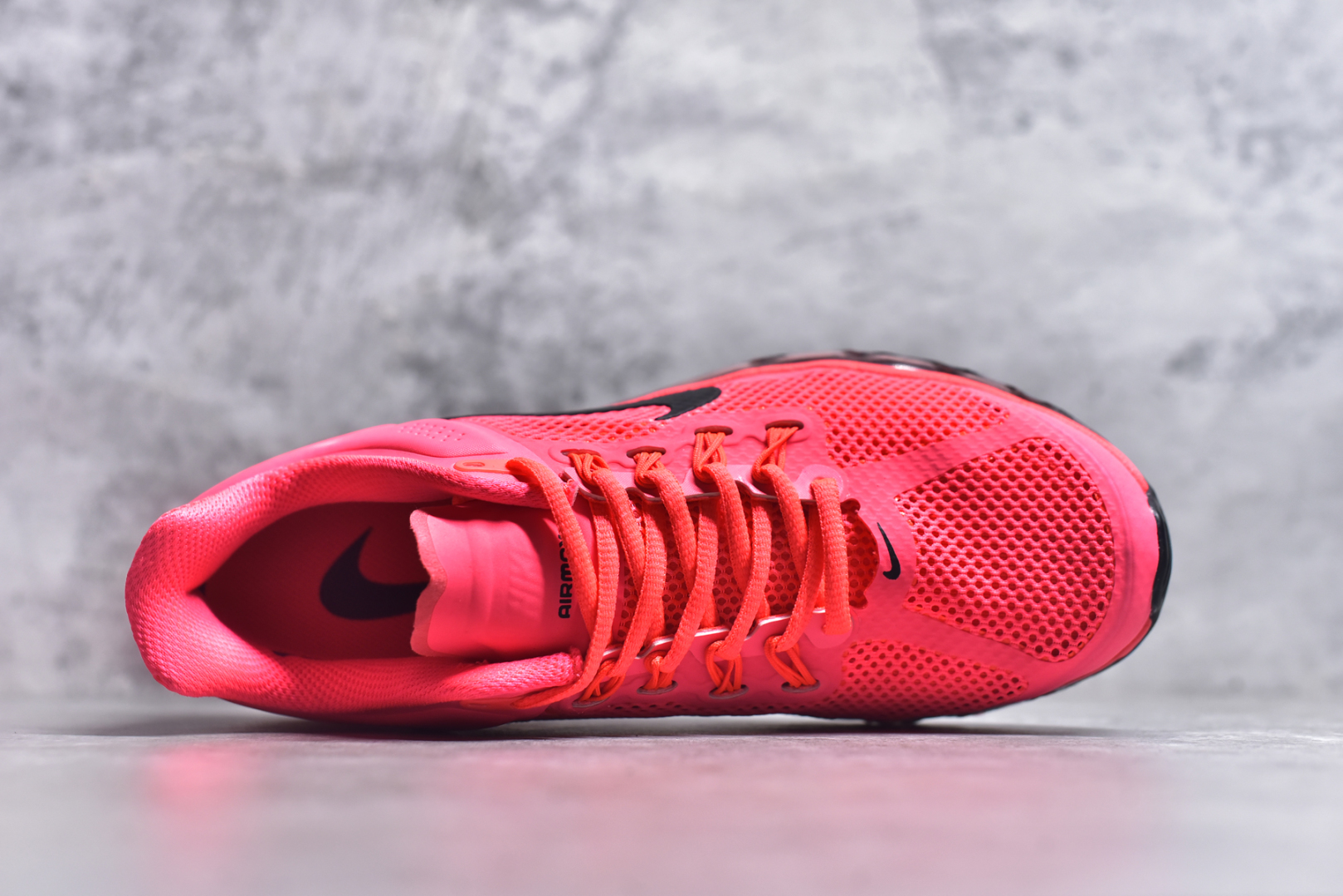 图片[4]-#NK Air Max 2013 经典舒适时尚耐磨透气低帮气垫跑步鞋 携时尚设计闪亮回归 出众有型 采用网眼布细节和运动风无缝覆面 助你保持清爽感受 塑就焕新造型 经典 Flywire 设计搭配经典全掌型 Max Air 缓震配置 缔造出众舒适感和支撑效果实拍调校N版已经零色差零失真 百分百还原实物色彩所见即所得 不存在货不对板色差等低级问题 选购参考实物拍摄 不混卖不参货 只用心做好货严格选品 承诺混一赔十 尺码：35.5 36 36.5 37.5 38 38.5 39 40 40.5 41 42 42.5 43 44 44.5 45 46 46.5-选品中心