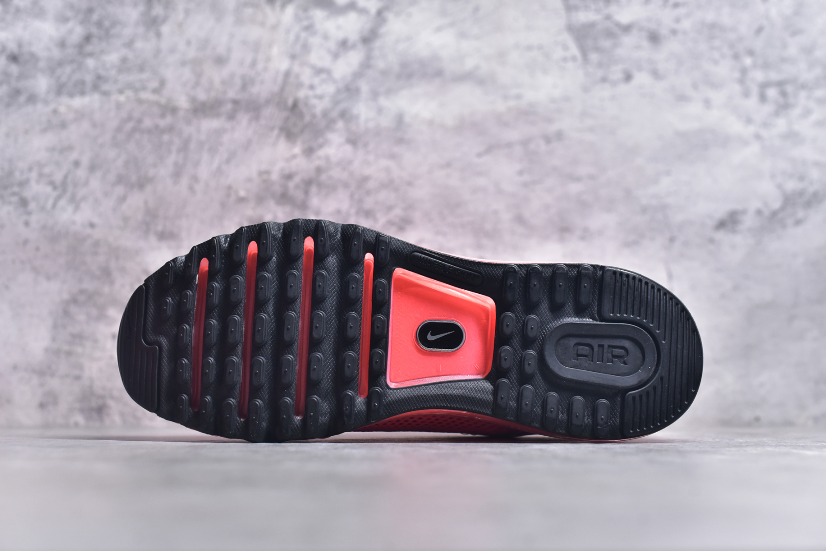 图片[6]-#NK Air Max 2013 经典舒适时尚耐磨透气低帮气垫跑步鞋 携时尚设计闪亮回归 出众有型 采用网眼布细节和运动风无缝覆面 助你保持清爽感受 塑就焕新造型 经典 Flywire 设计搭配经典全掌型 Max Air 缓震配置 缔造出众舒适感和支撑效果实拍调校N版已经零色差零失真 百分百还原实物色彩所见即所得 不存在货不对板色差等低级问题 选购参考实物拍摄 不混卖不参货 只用心做好货严格选品 承诺混一赔十 尺码：35.5 36 36.5 37.5 38 38.5 39 40 40.5 41 42 42.5 43 44 44.5 45 46 46.5-选品中心