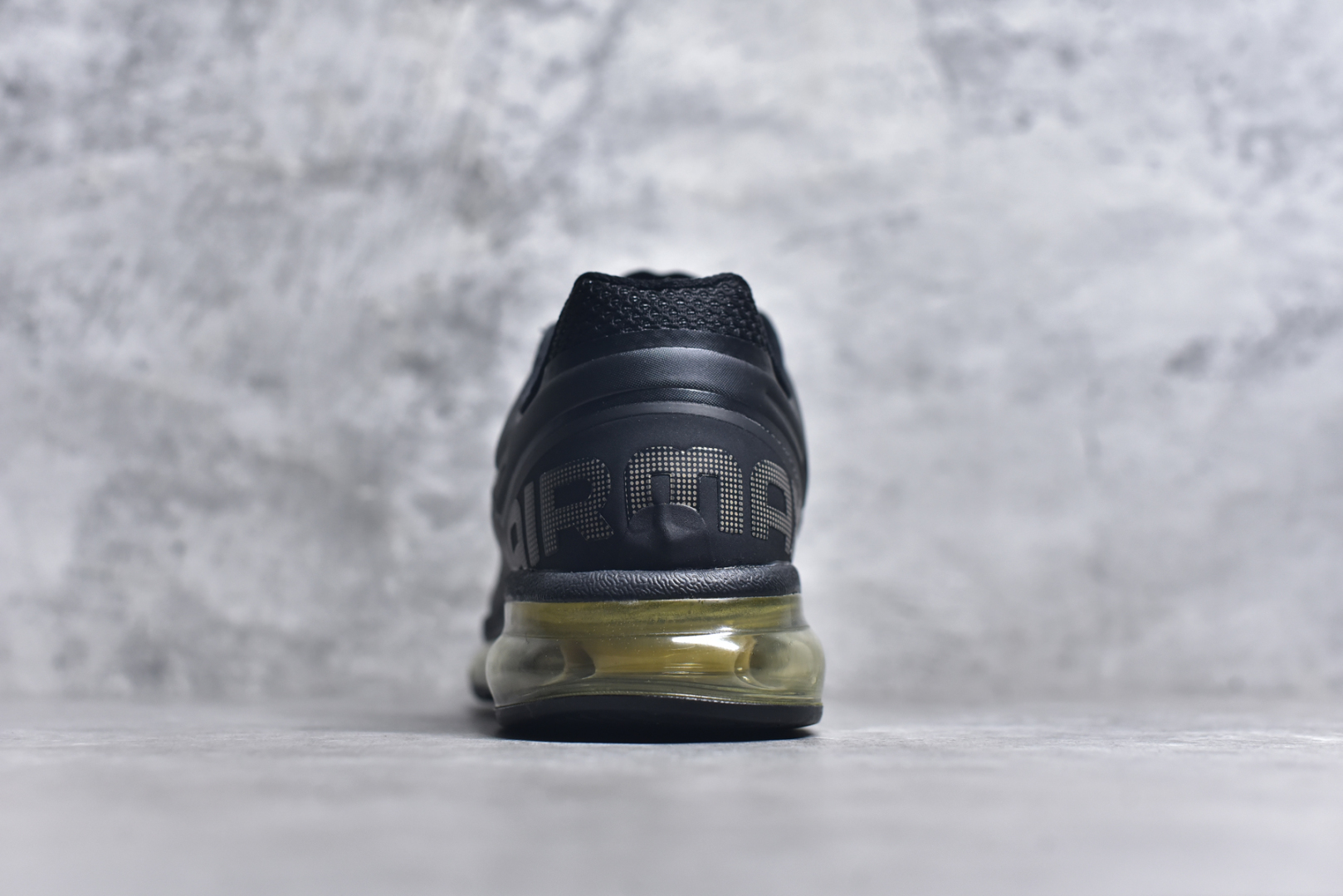 图片[5]-#NK Air Max 2013 经典舒适时尚耐磨透气低帮气垫跑步鞋 携时尚设计闪亮回归 出众有型 采用网眼布细节和运动风无缝覆面 助你保持清爽感受 塑就焕新造型 经典 Flywire 设计搭配经典全掌型 Max Air 缓震配置 缔造出众舒适感和支撑效果实拍调校N版已经零色差零失真 百分百还原实物色彩所见即所得 不存在货不对板色差等低级问题 选购参考实物拍摄 不混卖不参货 只用心做好货严格选品 承诺混一赔十 尺码：35.5 36 36.5 37.5 38 38.5 39 40 40.5 41 42 42.5 43 44 44.5 45 46 46.5-选品中心