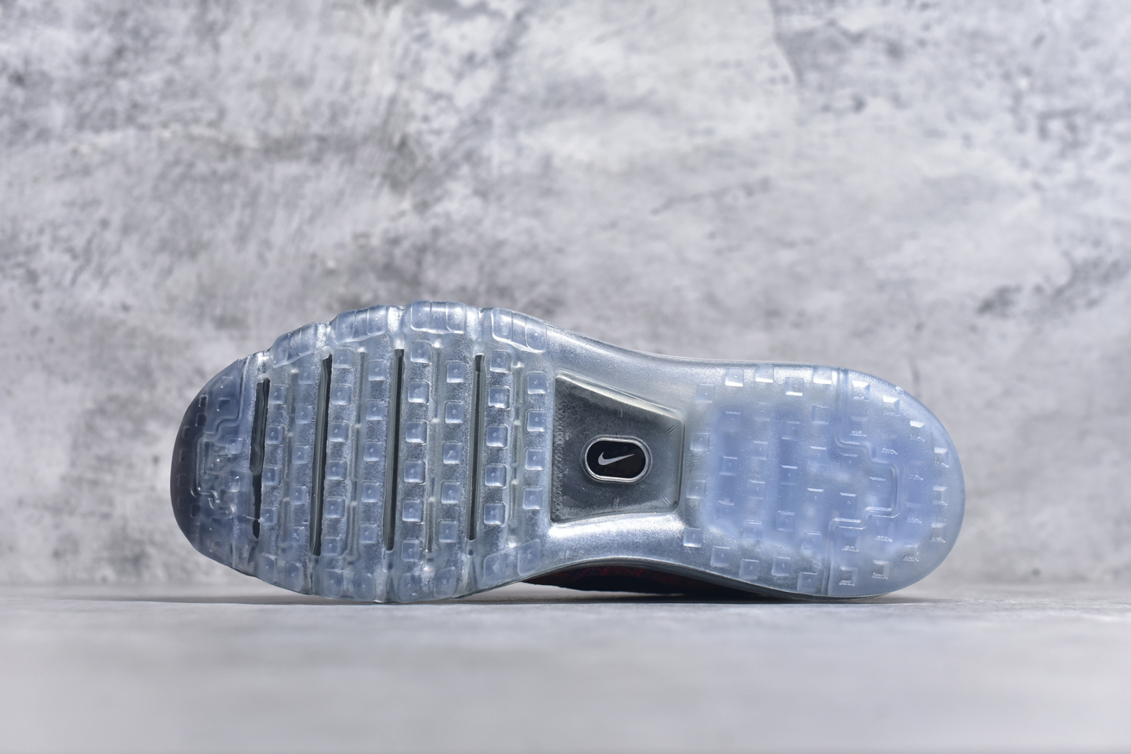 图片[6]-#NK Air Max 2013 经典舒适时尚耐磨透气低帮气垫跑步鞋 携时尚设计闪亮回归 出众有型 采用网眼布细节和运动风无缝覆面 助你保持清爽感受 塑就焕新造型 经典 Flywire 设计搭配经典全掌型 Max Air 缓震配置 缔造出众舒适感和支撑效果实拍调校N版已经零色差零失真 百分百还原实物色彩所见即所得 不存在货不对板色差等低级问题 选购参考实物拍摄 不混卖不参货 只用心做好货严格选品 承诺混一赔十 尺码：35.5 36 36.5 37.5 38 38.5 39 40 40.5 41 42 42.5 43 44 44.5 45 46 46.5-选品中心