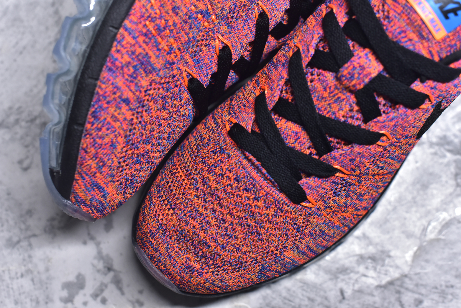 图片[8]-#NK Air Max 2013 经典舒适时尚耐磨透气低帮气垫跑步鞋 携时尚设计闪亮回归 出众有型 采用网眼布细节和运动风无缝覆面 助你保持清爽感受 塑就焕新造型 经典 Flywire 设计搭配经典全掌型 Max Air 缓震配置 缔造出众舒适感和支撑效果实拍调校N版已经零色差零失真 百分百还原实物色彩所见即所得 不存在货不对板色差等低级问题 选购参考实物拍摄 不混卖不参货 只用心做好货严格选品 承诺混一赔十 尺码：35.5 36 36.5 37.5 38 38.5 39 40 40.5 41 42 42.5 43 44 44.5 45 46 46.5-选品中心