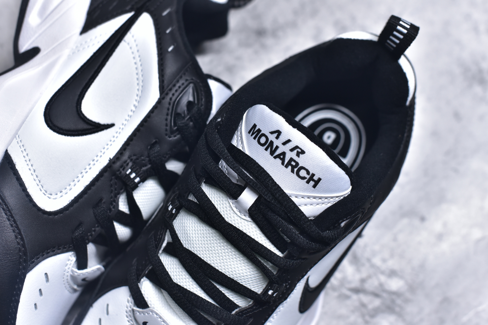 图片[9]-#NK Air Monarch IV M2K Tekno 复古潮流老爹鞋 优质皮革打造鞋面 夸张流线极符 风靡老爹元素 外形延续当下潮流得未来感老爹鞋 设计干净配色风格也带有浓郁的复古感受 极为独特 货号：415445 尺码：36 36.5 37.5 38 38.5 39 40 40.5 41 42 42.5 43 44 44.5 45-选品中心