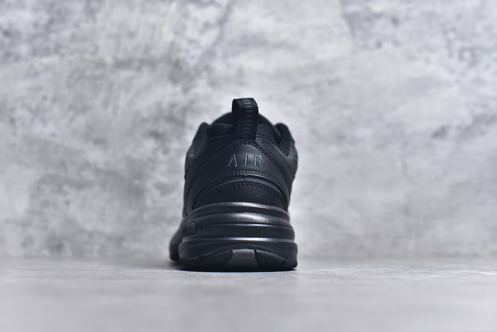 图片[5]-#NK Air Monarch IV M2K Tekno 复古潮流老爹鞋 优质皮革打造鞋面 夸张流线极符 风靡老爹元素 外形延续当下潮流得未来感老爹鞋 设计干净配色风格也带有浓郁的复古感受 极为独特 货号：415445 尺码：36 36.5 37.5 38 38.5 39 40 40.5 41 42 42.5 43 44 44.5 45-选品中心