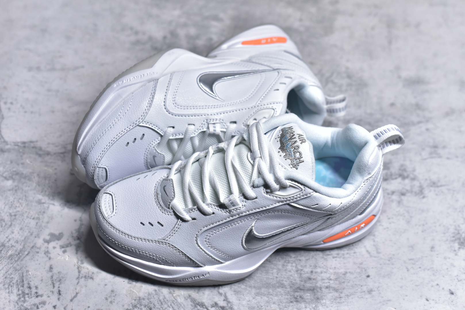 图片[7]-#NK Air Monarch IV M2K Tekno 复古潮流老爹鞋 雪天 AV6676-100 优质皮革打造鞋面 夸张流线极符 风靡老爹元素 外形延续当下潮流得未来感老爹鞋 设计干净配色风格也带有浓郁的复古感受 极为独特 尺码：36 36.5 37.5 38 38.5 39 40 40.5 41 42 42.5 43 44 44.5 45-选品中心
