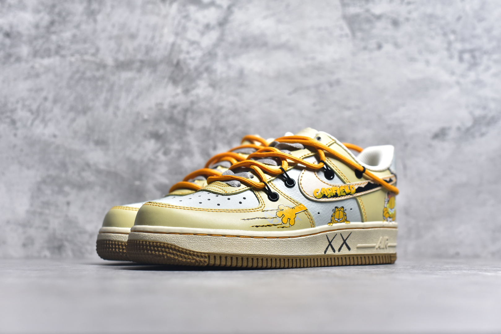 图片[2]-#Nike Air Force 1\’07 Low \”Garfield\” 漫画系列 加菲猫2.0 空军一号定制低帮休闲板鞋 KS6896-111 #《加菲猫》是由吉姆·戴维斯的同名漫画作品改编的系列电视动画，加菲猫是一只橘黄色的胖猫咪，总是穿着红色的项圈，十分慵懒，有着一张大饼脸和圆滚滚的身材，形象十分可爱 尺码：36 36.5 37.5 38 38.5 39 40 40.5 41 42 42.5 43 44 44.5 45 9.D4-选品中心
