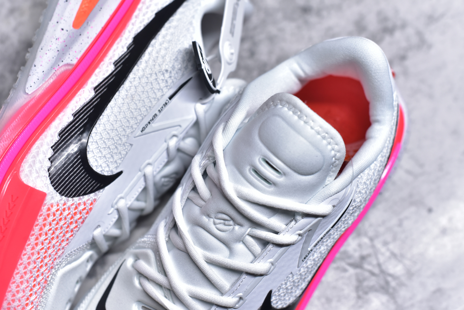 图片[9]-#公司级别 NK AIR ZOOM G.T. CUT 实战篮球鞋 全掌REACT+ZOOM STROBEL+后跟ZOOM 离地面更近的设计提供更快的反应速度 轻质双层网质鞋面 鞋面部分区域加强提供更好的控制力 低密度材料制成的鞋舌轻质舒适 后跟处分别配有“GT”字样和全新的鞋款系列Logo 尺码：36 36.5 37.5 38 38.5 39 40 40.5 41 42 42.5 43 44 44.5 45 46-选品中心