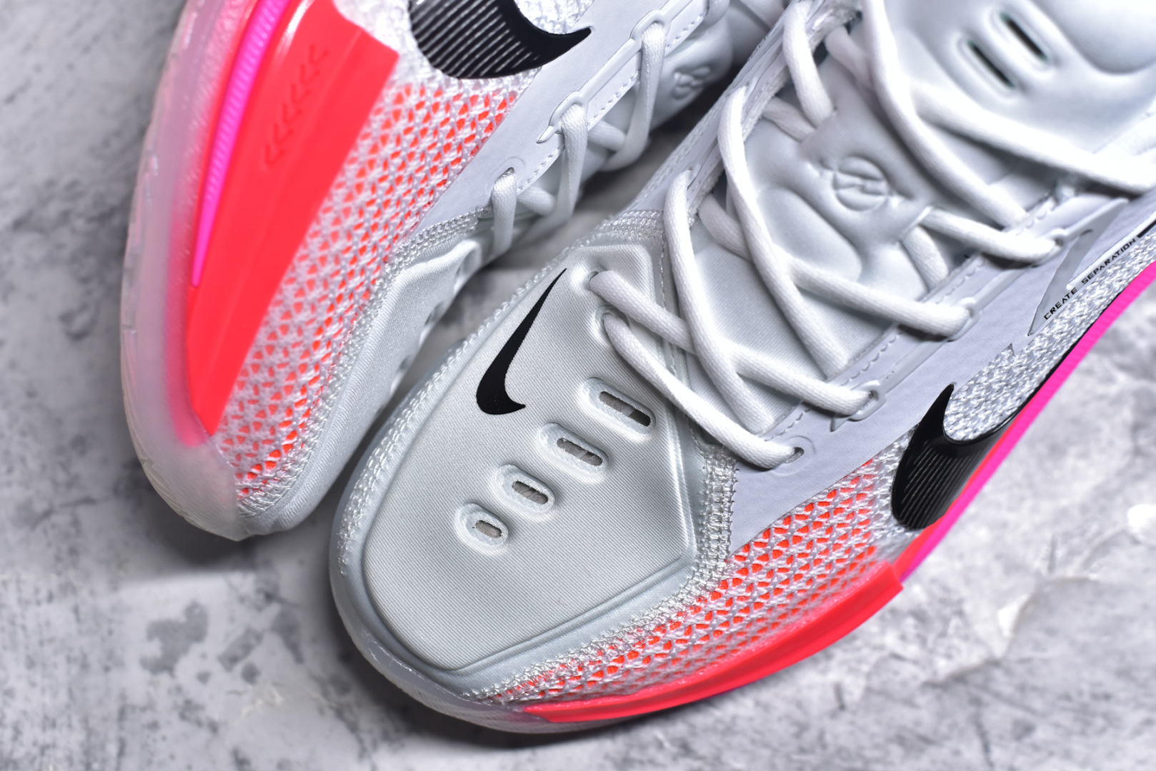 图片[8]-#公司级别 NK AIR ZOOM G.T. CUT 实战篮球鞋 全掌REACT+ZOOM STROBEL+后跟ZOOM 离地面更近的设计提供更快的反应速度 轻质双层网质鞋面 鞋面部分区域加强提供更好的控制力 低密度材料制成的鞋舌轻质舒适 后跟处分别配有“GT”字样和全新的鞋款系列Logo 尺码：36 36.5 37.5 38 38.5 39 40 40.5 41 42 42.5 43 44 44.5 45 46-选品中心