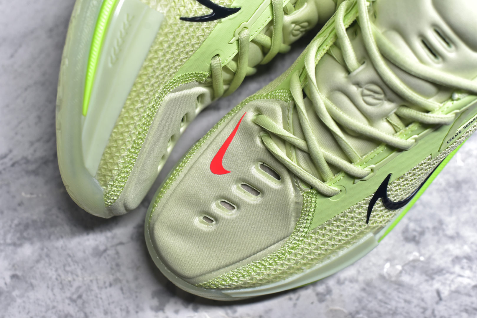 图片[8]-#公司级别 NK AIR ZOOM G.T. CUT 实战篮球鞋 全掌REACT+ZOOM STROBEL+后跟ZOOM 离地面更近的设计提供更快的反应速度 轻质双层网质鞋面 鞋面部分区域加强提供更好的控制力 低密度材料制成的鞋舌轻质舒适 后跟处分别配有“GT”字样和全新的鞋款系列Logo 尺码：36 36.5 37.5 38 38.5 39 40 40.5 41 42 42.5 43 44 44.5 45 46-选品中心
