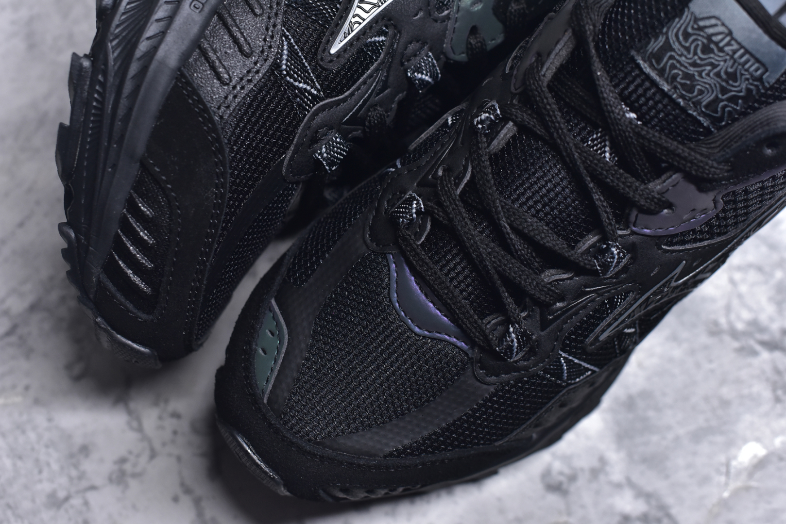 图片[8]-#Mizuno Speed 2K 美津浓复古厚底织物合成革防滑耐磨透气低帮休闲跑步鞋 美津浓（Mizuno）是日本美津浓株式会社于1906年创立的运动品牌，经过一个多世纪的不断努力现已成为世界著名的运动器具、服装和鞋类生产商。美津浓力求服务于各类运动项目，并竭力使运动生活更加愉快和振奋。产品种类齐全，覆盖几乎全部主要运动项目，达到30万多个品类。尺码：36 36.5 37.5 38 38.5 39 40 40.5 41 42 42.5 43 44 44.5 45-选品中心