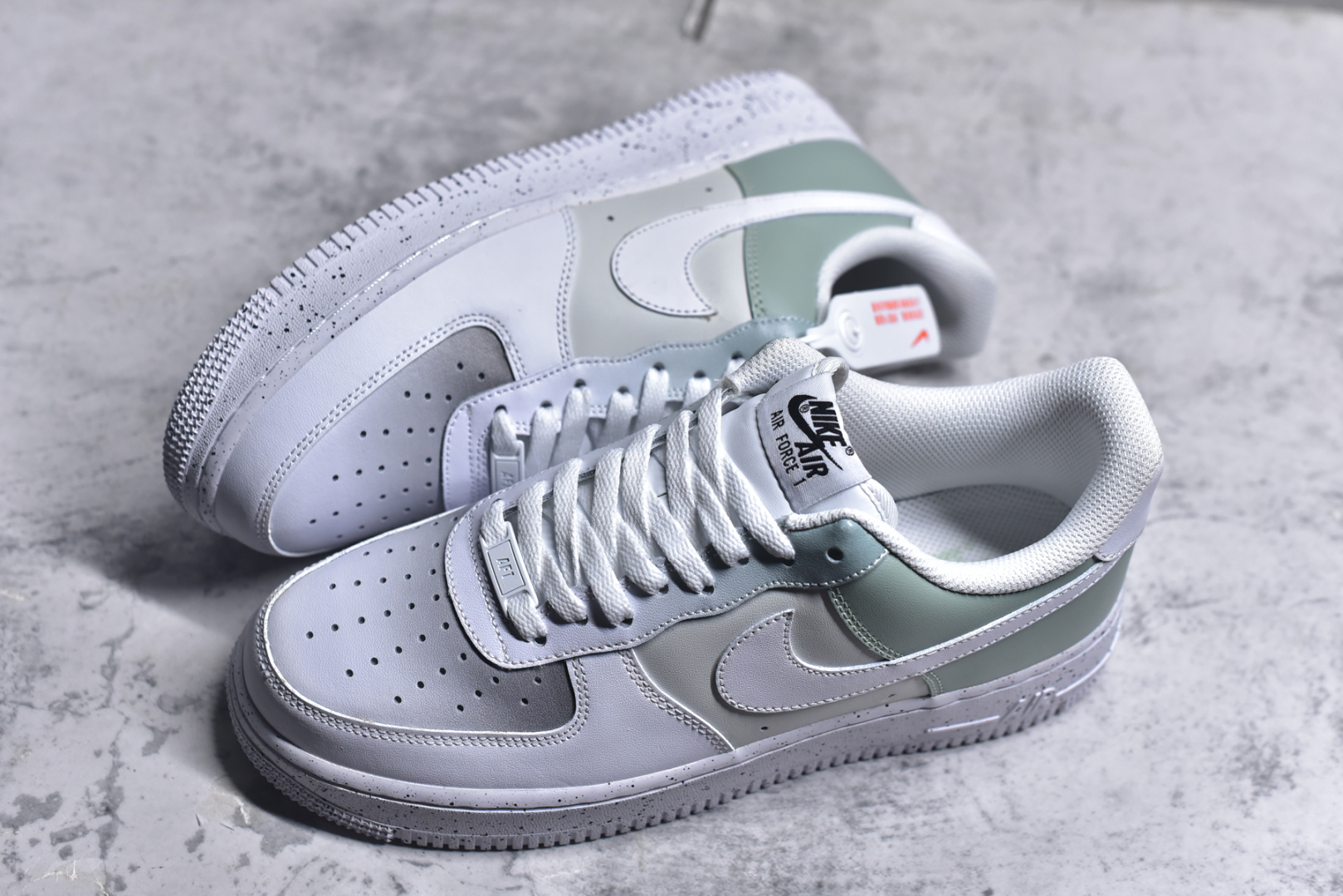 图片[7]-#NIke Air Force 1 ‘07 渐变绿泼墨 空军一号低帮休闲板鞋 原楦头原纸板 纯正空军版型 定制鞋盒 全掌内置全掌气垫 原厂中底钢印 拉帮完美 货号：MM6023-336 尺码：36 36.5 37.5 38 38.5 39 40 40.5 41 42 42.5 43 44 44.5 45-选品中心