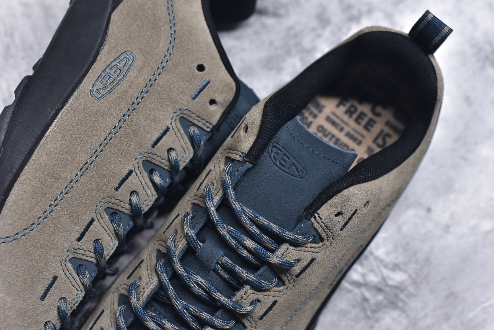 图片[9]-#Keen Jasper Rocks SP 美国人气户外品牌-科恩贾斯珀都市系列复古低帮系带户外风露营徒步登山运动训练鞋 原楦型开发纸版 采用固色翻毛皮鞋面材质 内嵌高密度EVA发泡缓震脚垫 外置一体式包裹防滑防剐蹭耐磨橡胶大底 向经典的90年代致敬 山系神级鞋履 尺码：35 36 37 38 39 40 41 42 43 44 45-选品中心