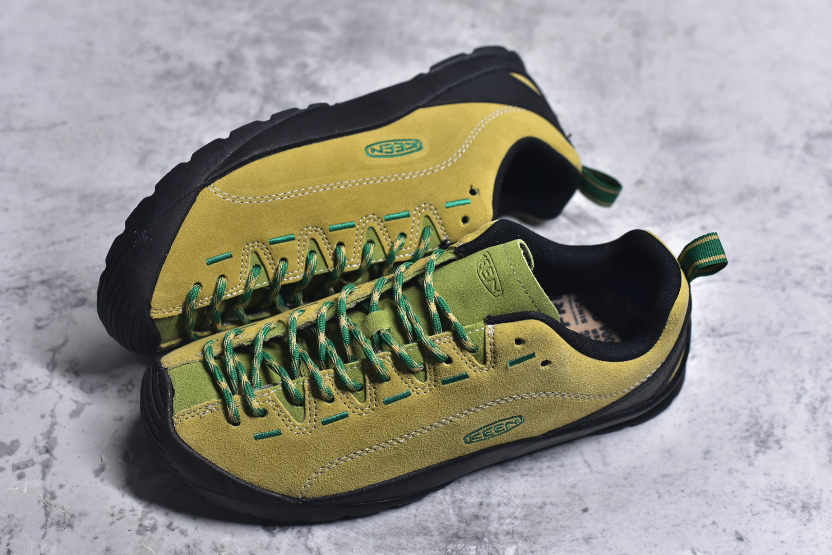 图片[7]-#Keen Jasper Rocks SP 美国人气户外品牌-科恩贾斯珀都市系列复古低帮系带户外风露营徒步登山运动训练鞋 原楦型开发纸版 采用固色翻毛皮鞋面材质 内嵌高密度EVA发泡缓震脚垫 外置一体式包裹防滑防剐蹭耐磨橡胶大底 向经典的90年代致敬 山系神级鞋履 尺码：35 36 37 38 39 40 41 42 43 44 45-选品中心