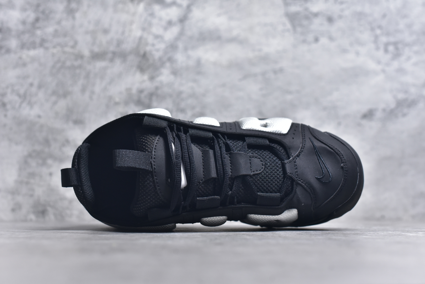 图片[4]-# NK Air More Uptempo Low 大AIR皮蓬复古篮球鞋 FZ3055-100 尺码：36 36.5 37.5 38 38.5 39 40 40.5 41 42 42.5 43 44 44.5 45-选品中心