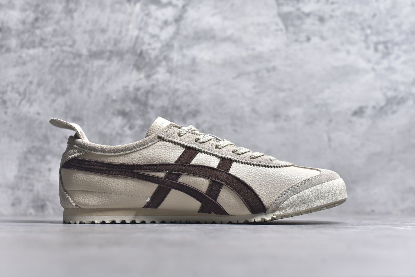图片[3]-#OnitsukaTiger/鬼塚虎 Mexico 66 头层皮面低邦休闲跑步鞋 1183B391-251 尺码：36 37 37.5 38 39 39.5 40.5 41.5 42 42.5 43.5 44 44.5 45 K.C3-选品中心