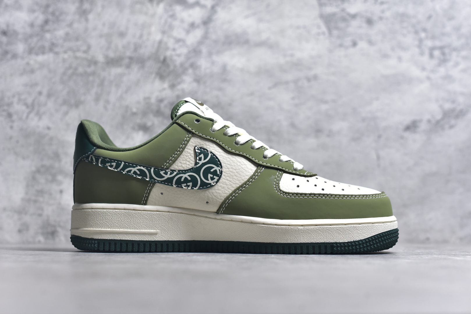 图片[3]-#Nike Air Force 1\’07 Low 古驰联名 绿腰果花勾 空军一号低帮休闲板鞋 KK1988-063 #原楦头原纸板 原装鞋盒 定制五金配件 内置全掌气垫 原厂鞋底 尺码：36 36.5 37.5 38 38.5 39 40 40.5 41 42 42.5 43 44 44.5 45 9.D4-选品中心