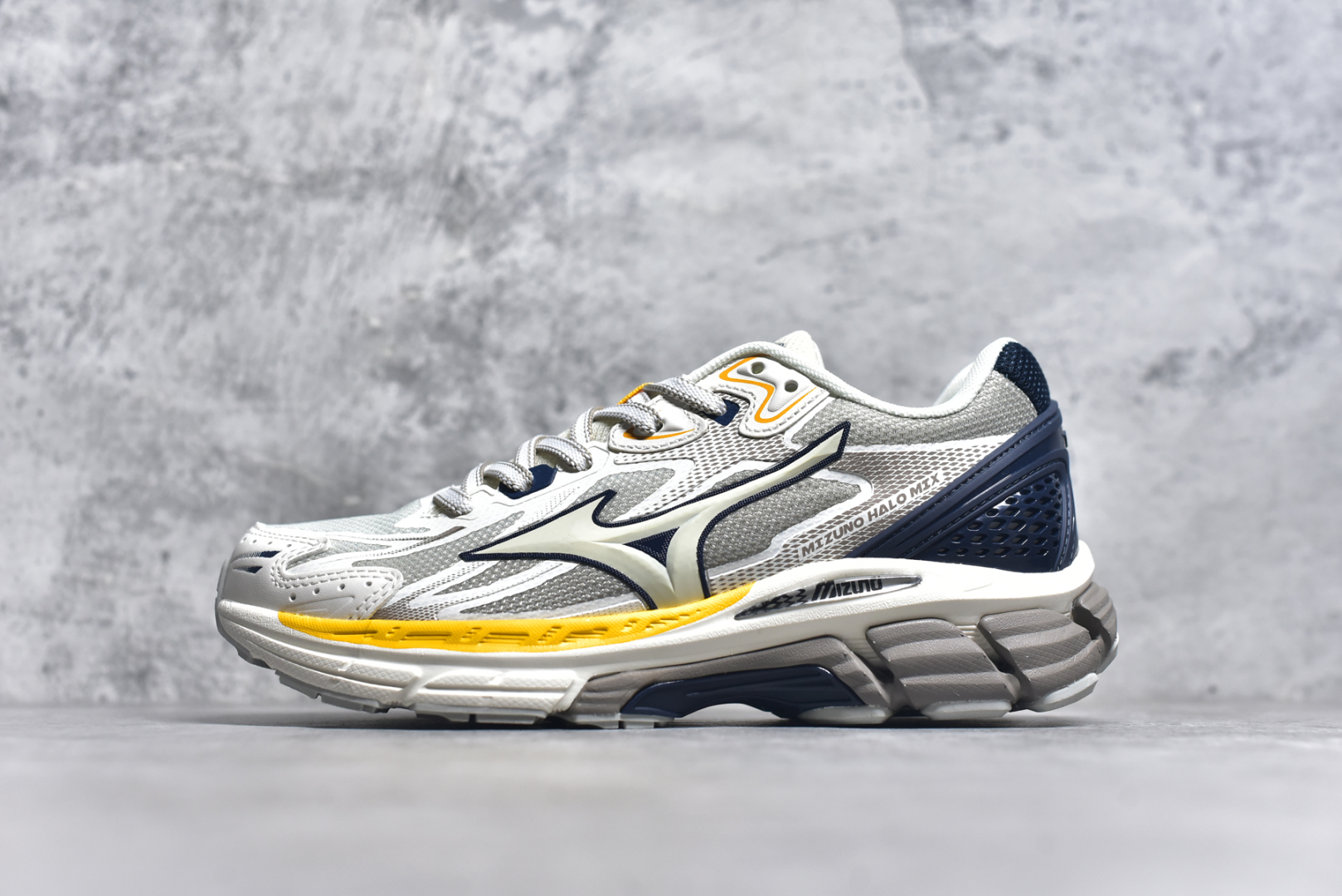 #公司级别 美津浓 Mizuno 舒过时尚减震防滑透气轻便包裏性 低帮 休闲跑步鞋 男女同款 尺码：36/45-选品中心