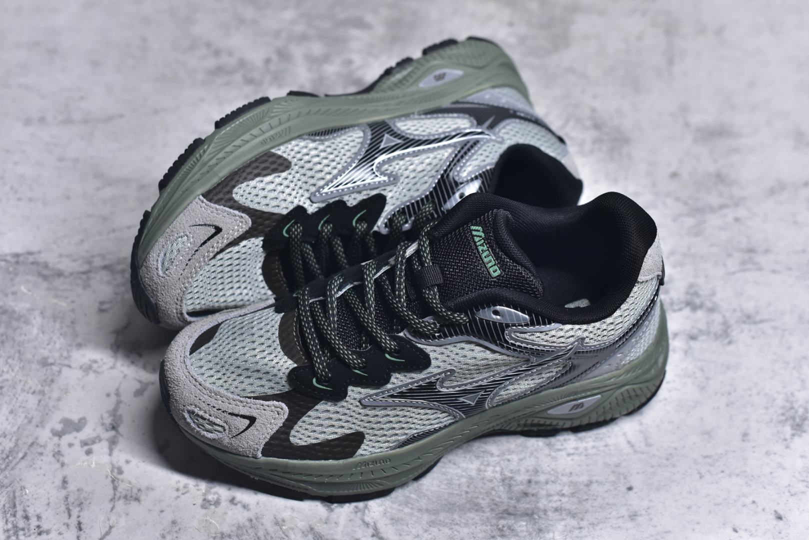 图片[7]-#公司级别 美津浓 Mizuno 舒适时尚减震防滑透气轻便包裏性 低帮 休闲跑步鞋 男女同款 尺码：36/45-选品中心