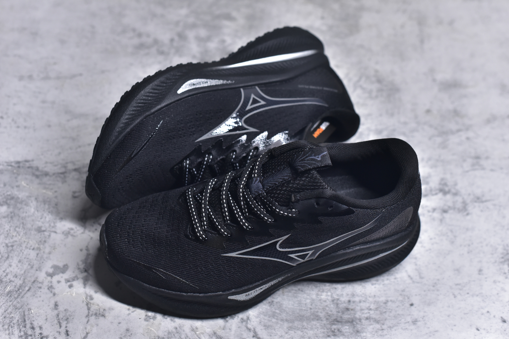 图片[7]-#公司级别 美津浓 Mizuno 舒过时尚减震防滑透气轻便包裏性 低帮 休闲跑步鞋 男女同款 尺码：36/45-选品中心