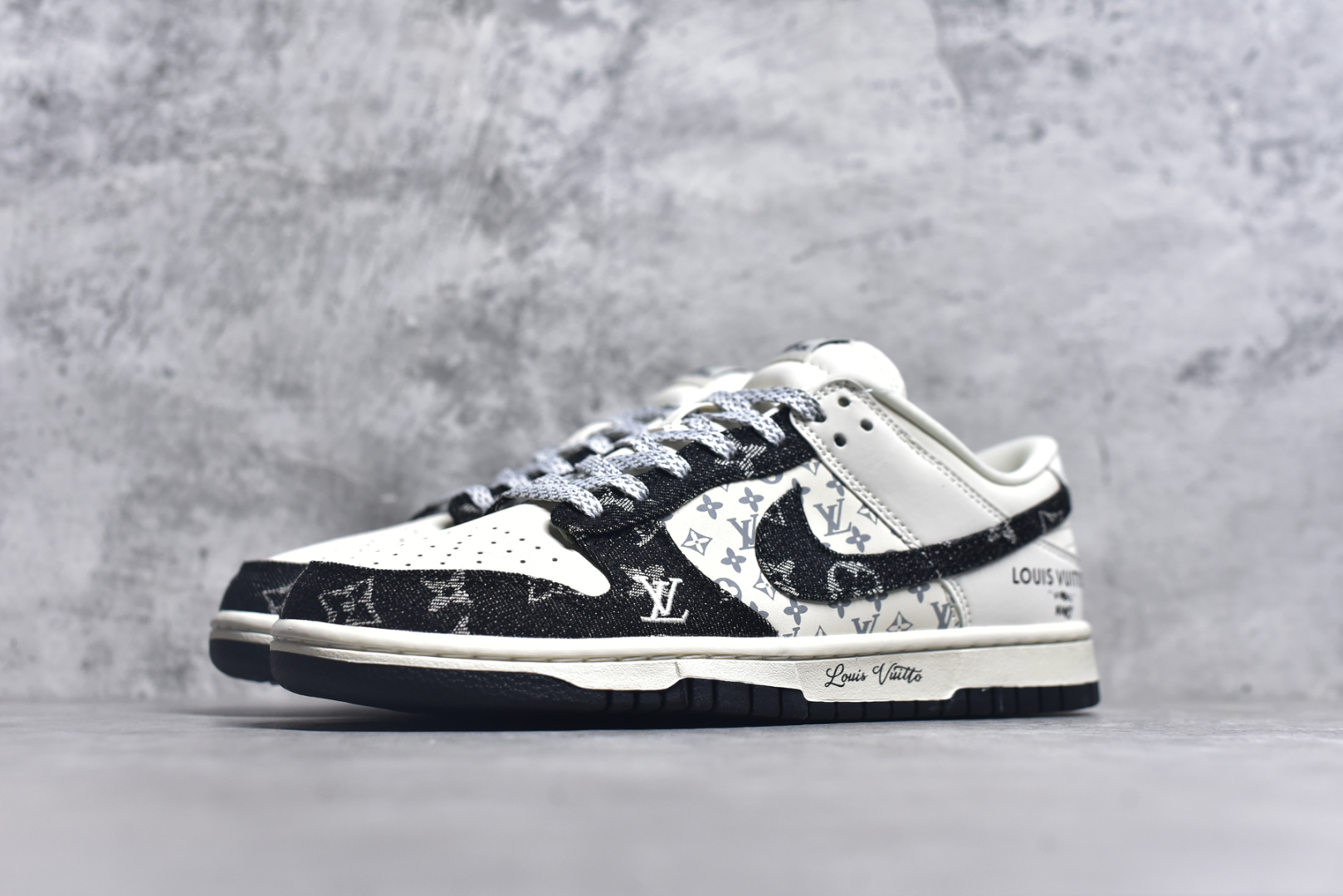 图片[2]-#NK Dunk Low 定制配色 JH8310-946 大厂出品 极力推荐 原装头层材料 独家版型蒸餾加工帶來的是更好的视觉和脚感体验大厂纯原品质出货 清洁度 电绣工艺 皮料切割干净无任何毛边 细节完美 尺码：36 36.5 37.5 38 38.5 39 40 40.5 41 42 42.5 43 44 44.5 45 46 47.5-选品中心